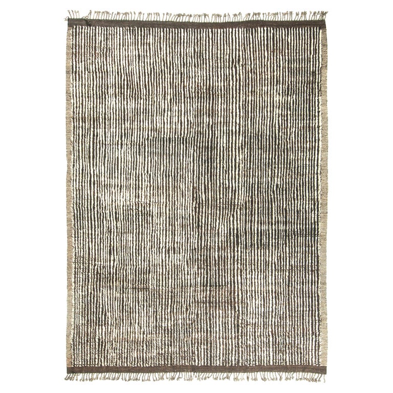 Modern and Trendy Boho Chic Rug from Central Asia. For Sale at 1stDibs