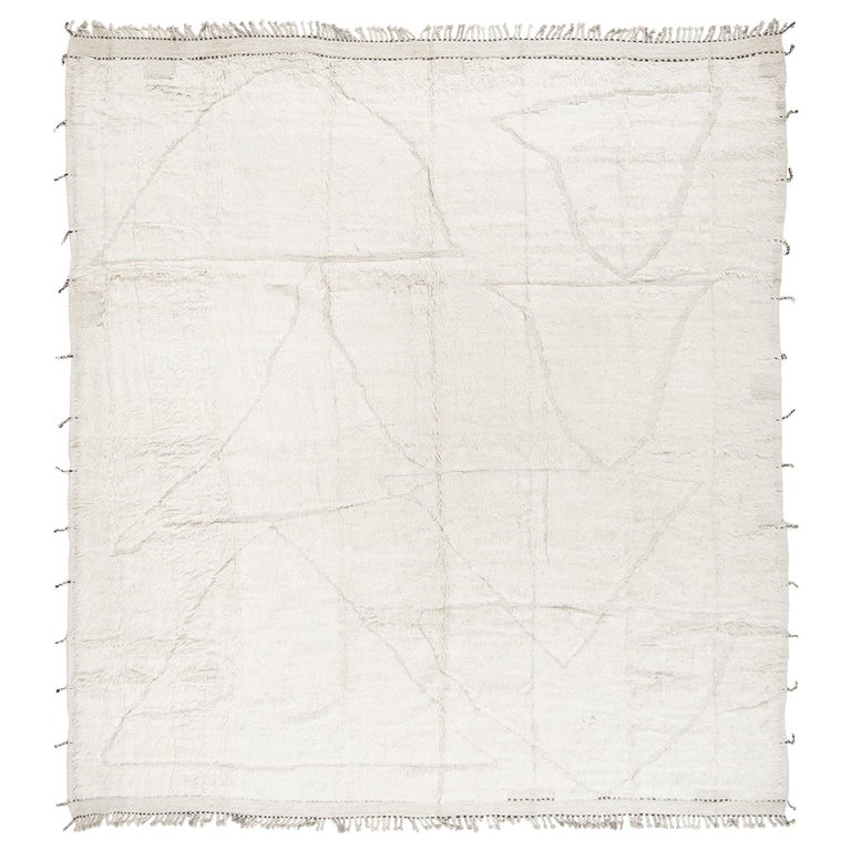 Modern and Trendy Boho Chic Rug from Central Asia. Size: 12 ft 2 in x ...