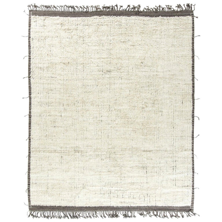 Modern and Trendy Boho Chic Rug from Central Asia. Size: 9 ft 7 in x 11 ...