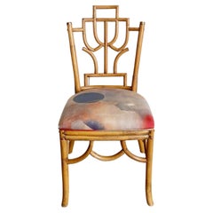 Chaise d'appoint en bambou sculpté Boho Chic avec accents en laiton