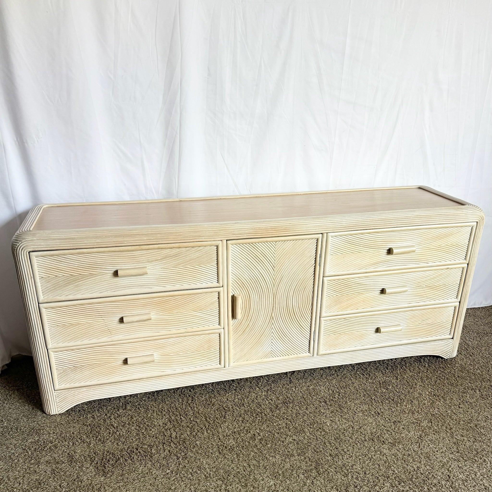 Boho Chic Sculpted Pencil Reed Dresser in vendita 5