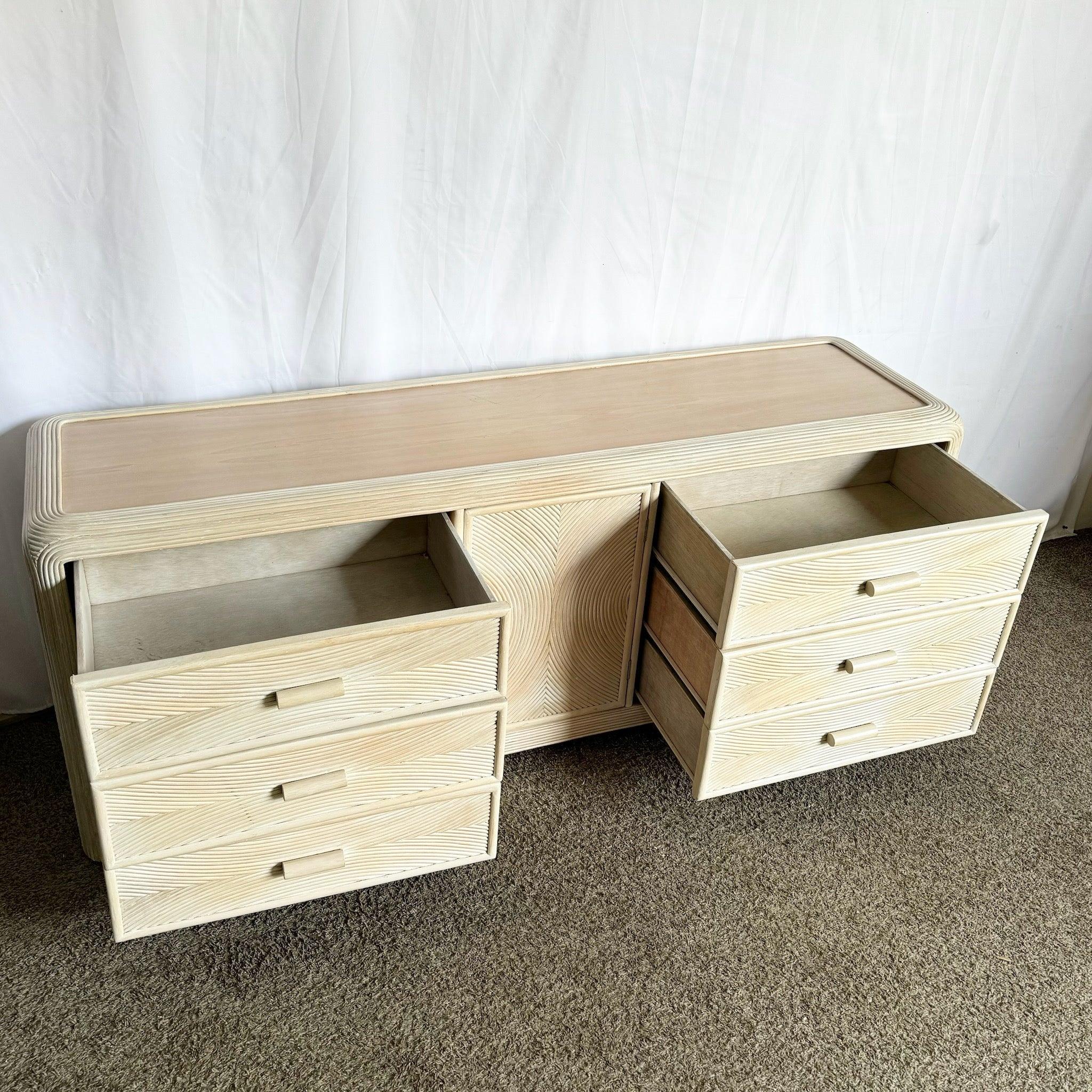 Boho Chic Sculpted Pencil Reed Dresser in vendita 1
