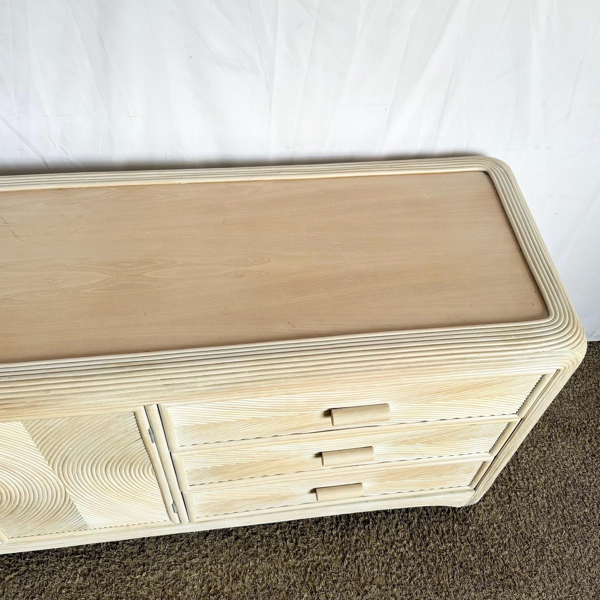 Boho Chic Sculpted Pencil Reed Dresser in vendita 3