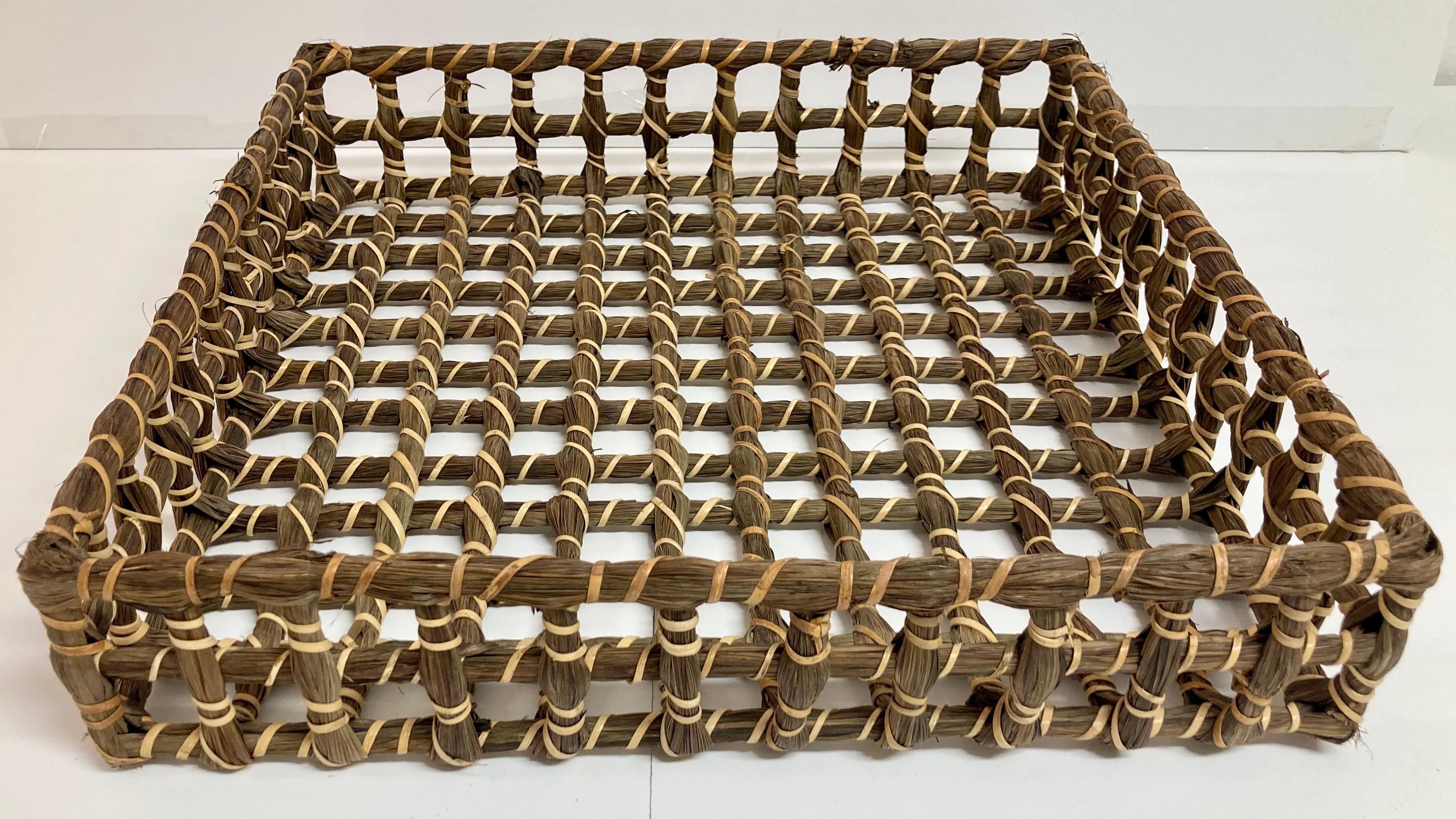 Fabulous Boho Chic serving tray made of woven seagrass and hand knotted details. Nice Modern square shape with open textured frame work. We have a total of 3 available, so see our additional listings. Add some Boho Chic style to your home.
