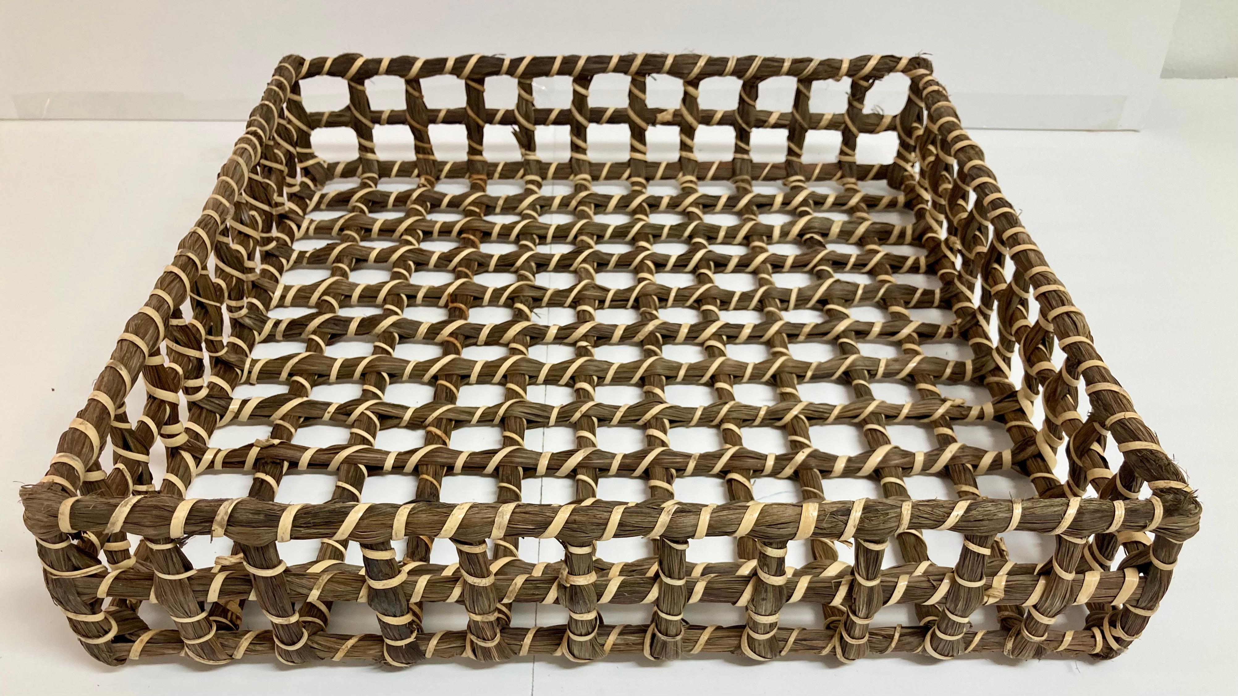 Fabulous Boho Chic serving tray made of woven seagrass and hand knotted details. Nice Modern square shape with open textured frame work. We have a total of 3 available, so see our additional listings. Add some Boho Chic style to your home.