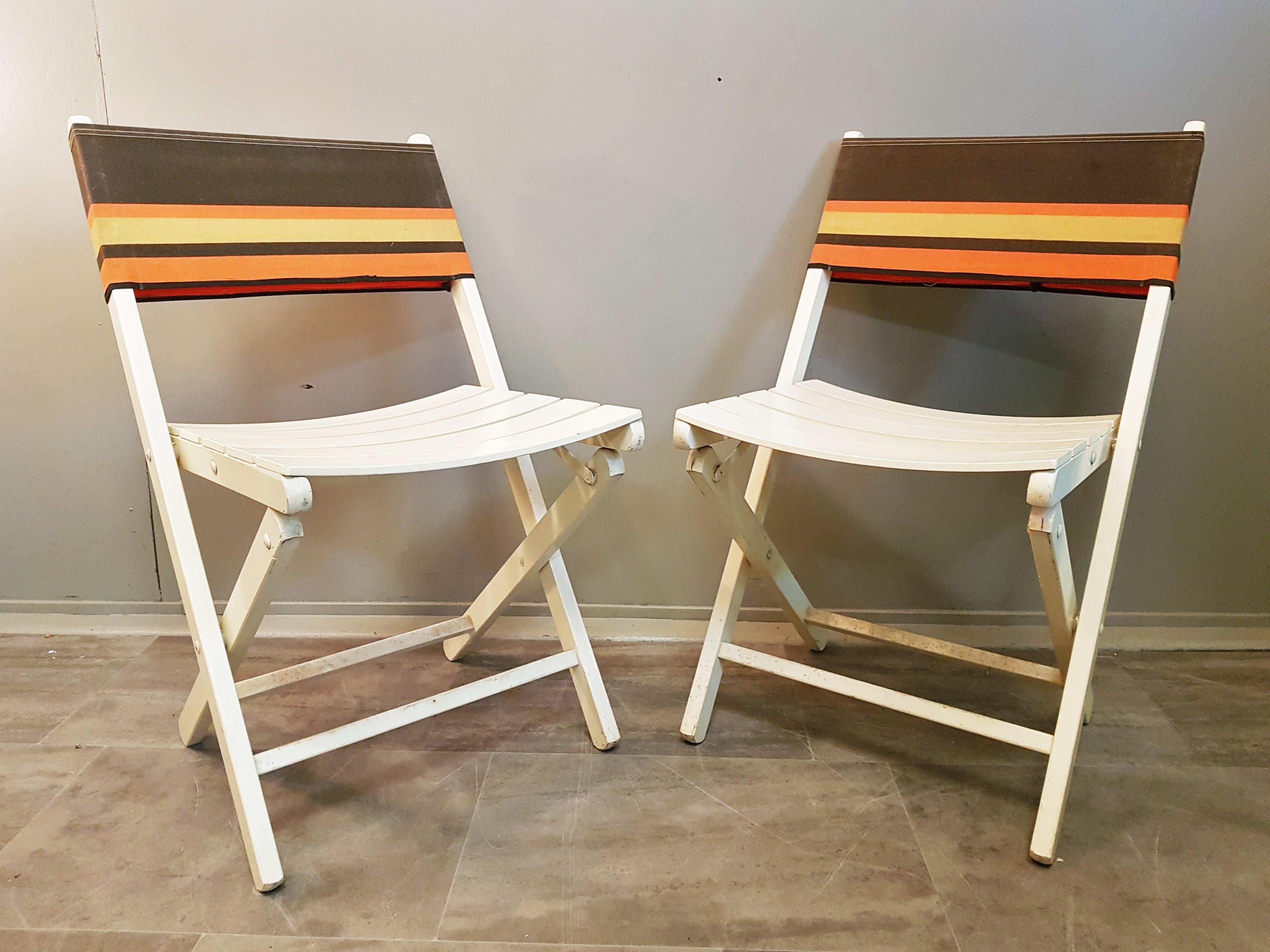 Boho Chic Set of 6 Midcentury Folding Chairs, France, 1960s For Sale 5