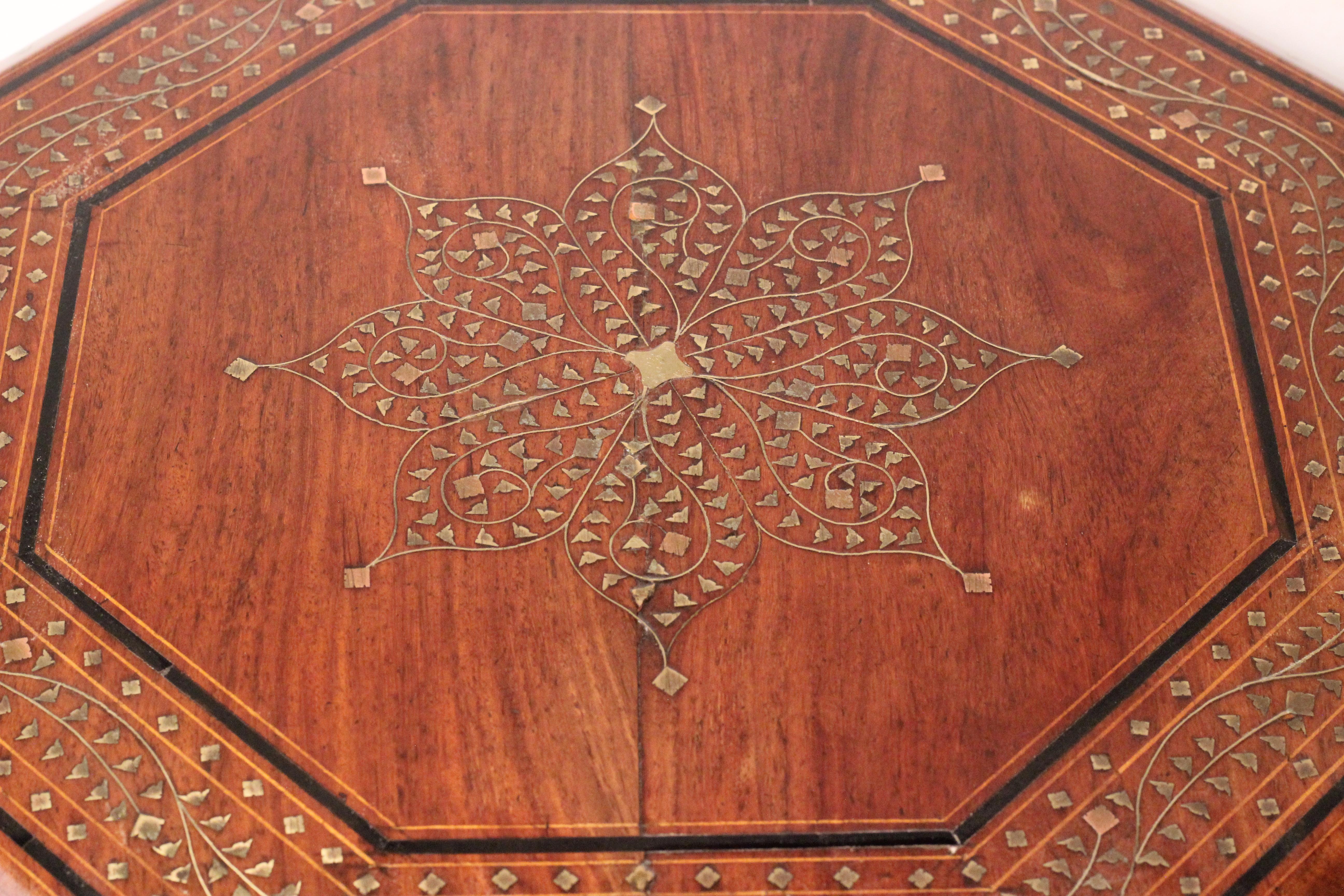 Boho Chic Style Anglo Indian Bombay Rosewood and Brass Inlay Octagonal Table For Sale 6