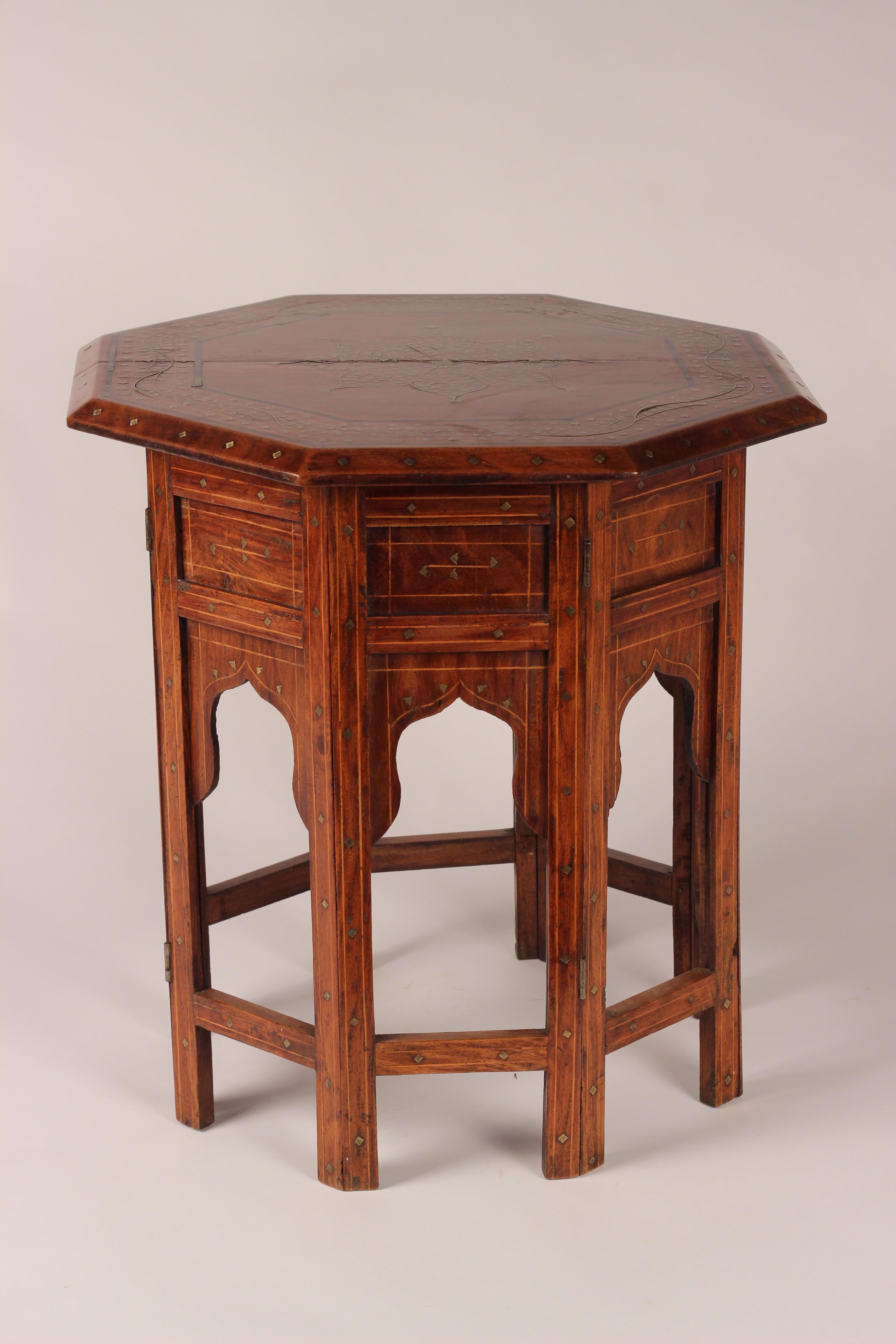 Late 19th Century Boho Chic Style Anglo Indian Bombay Rosewood and Brass Inlay Octagonal Table For Sale