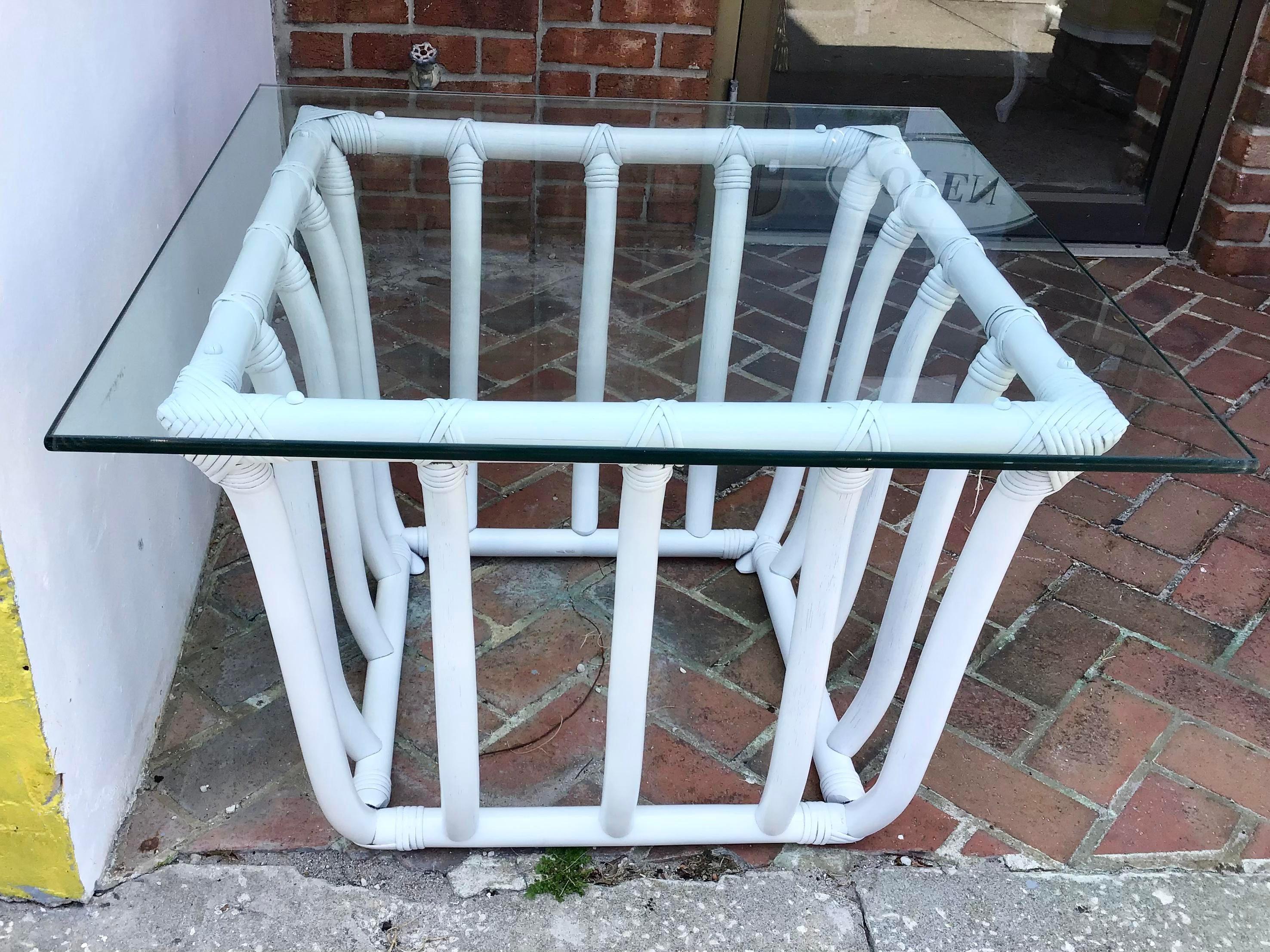 Boho Chic White Rattan Square Side Table In Good Condition For Sale In Los Angeles, CA