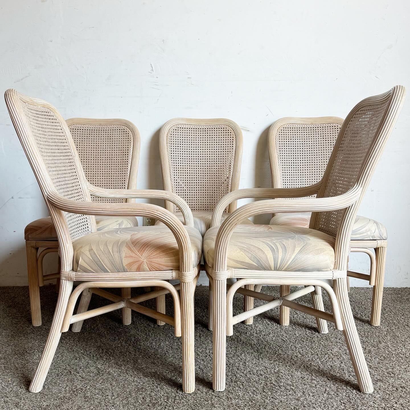 Sedie da pranzo Boho Chic in canna e canne lavate in bianco - Set di 6 in vendita 1