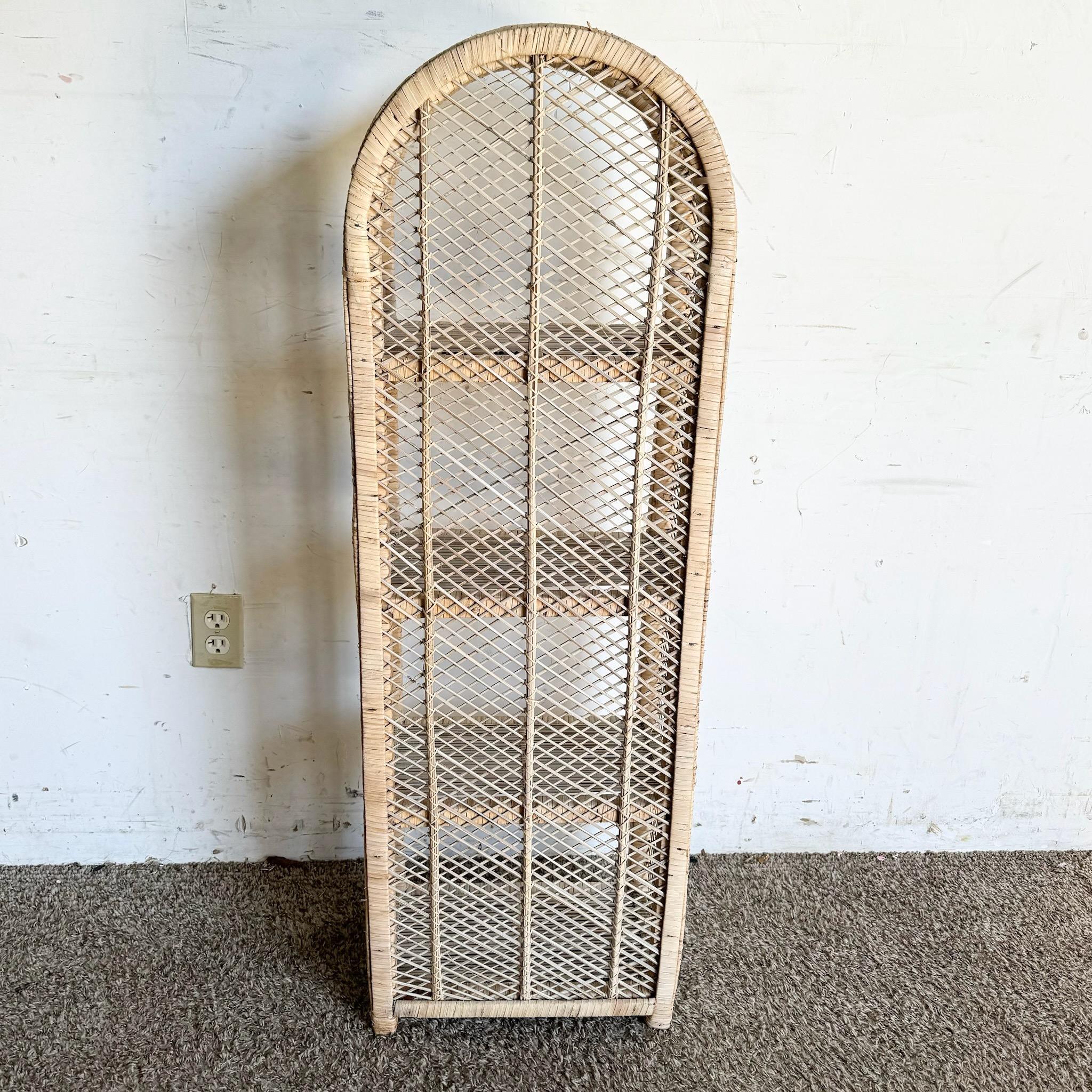 Fine XX secolo Etagere ad arco in vimini Boho Chic in vendita