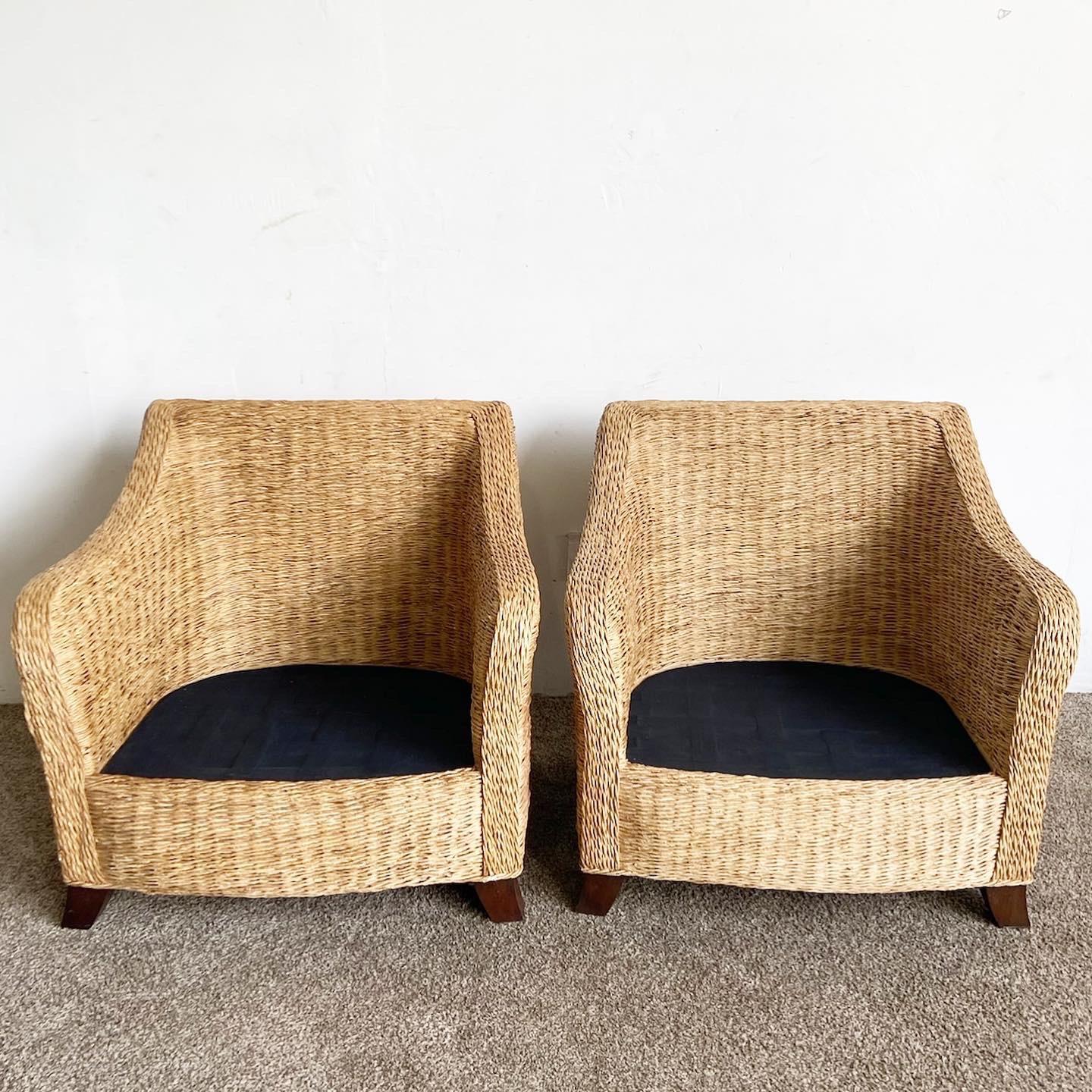 Late 20th Century Boho Chic Wicker Arm Chairs With Brown Cushions For Sale