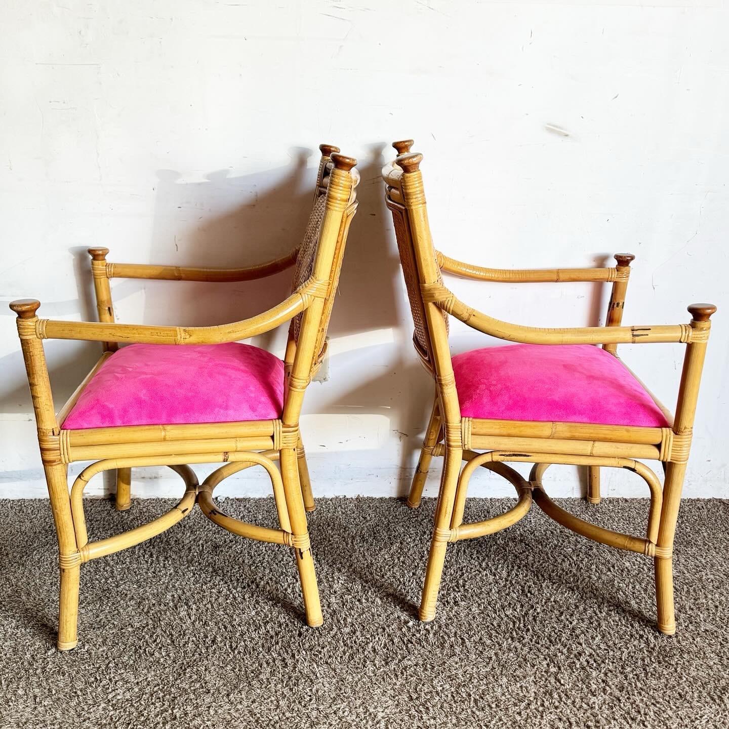 Boho Chic Wicker Rattan Bamboo Dining Arm Chairs With Hot Pink Cushions In Good Condition For Sale In Delray Beach, FL