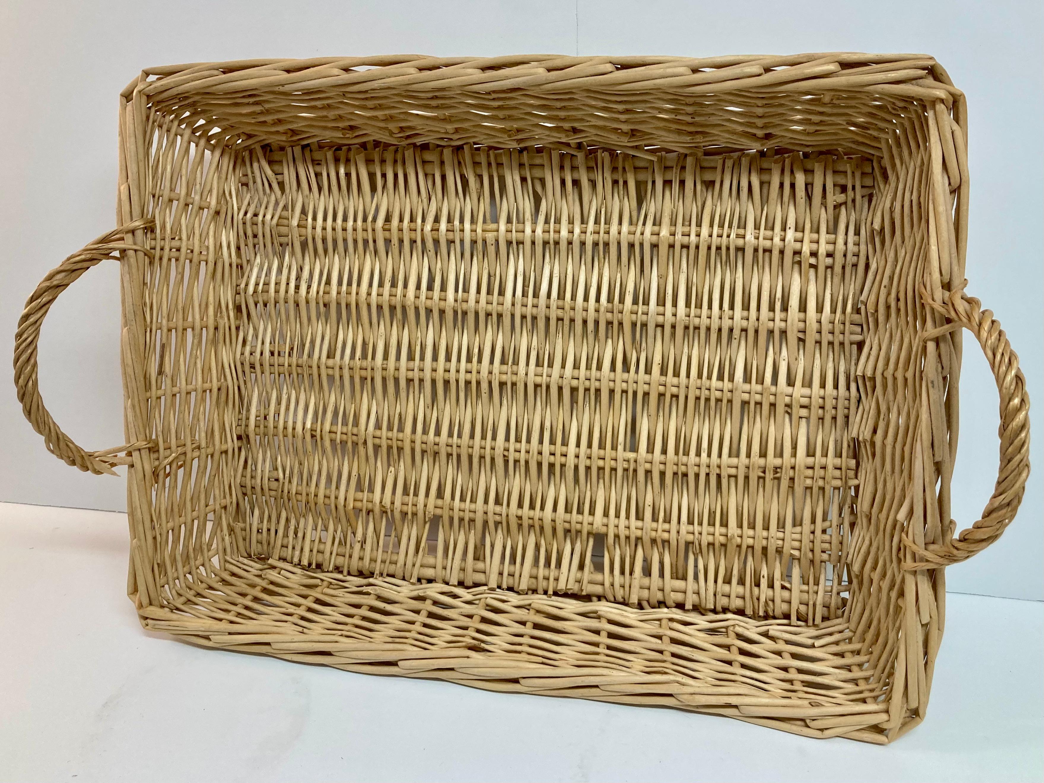 Boho Chic Tablett aus Weide im Angebot 1