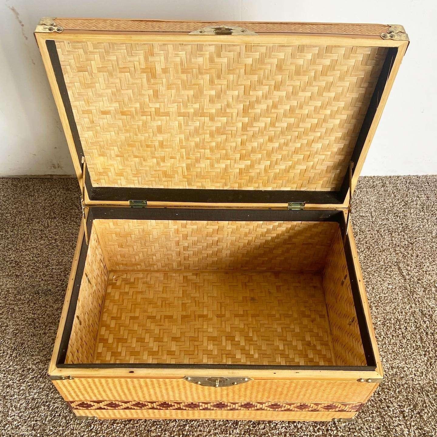 Boho Chic Wicker Trunk/Storage Chest In Good Condition In Delray Beach, FL