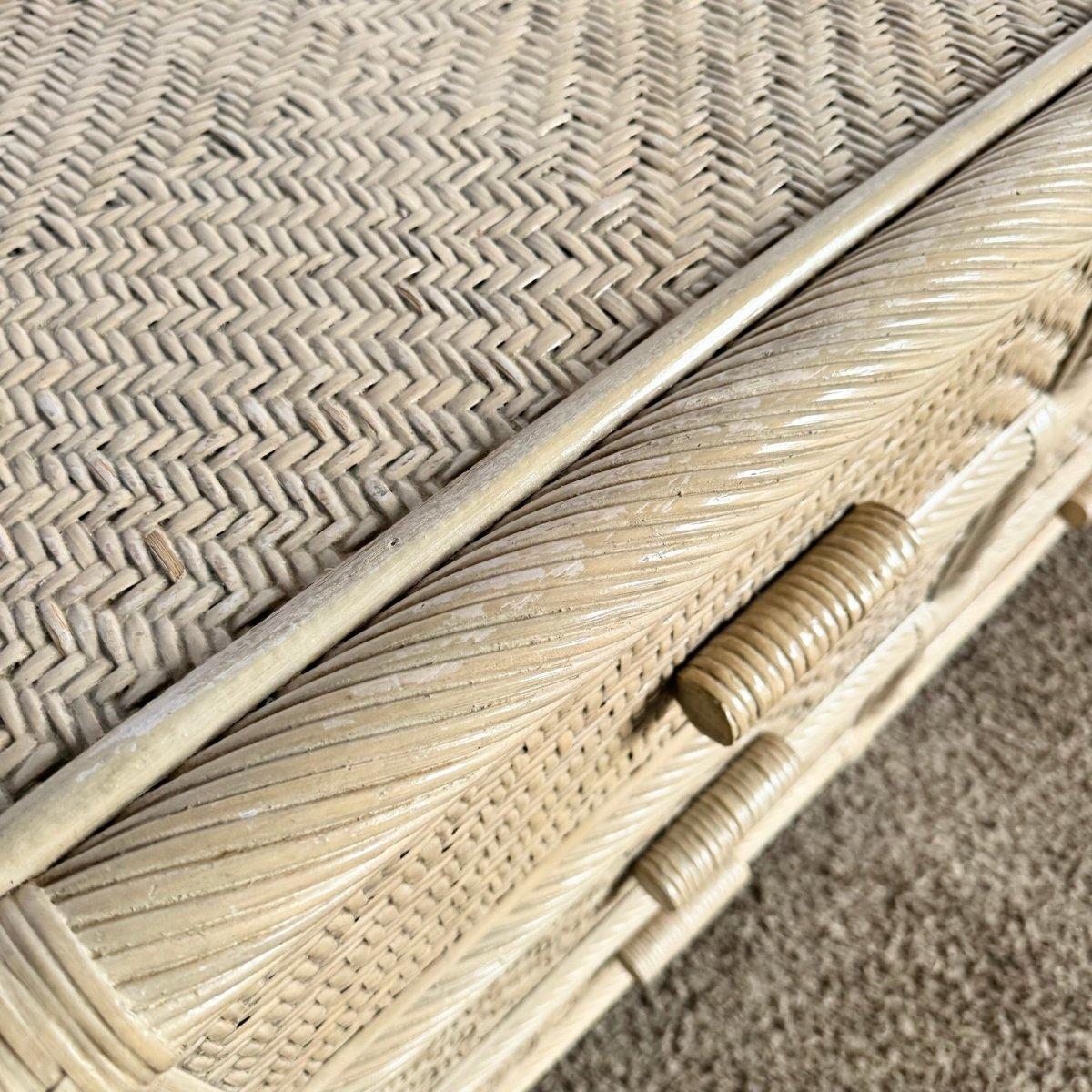 Boho Coastal Beige Wicker and Twisted Pencil Reed Dresser With Mirror - 2 Pieces For Sale 3