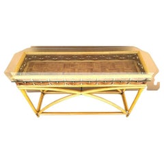 Console pour canapé Boho en bambou, cuir, rotin et verre avec vitrine