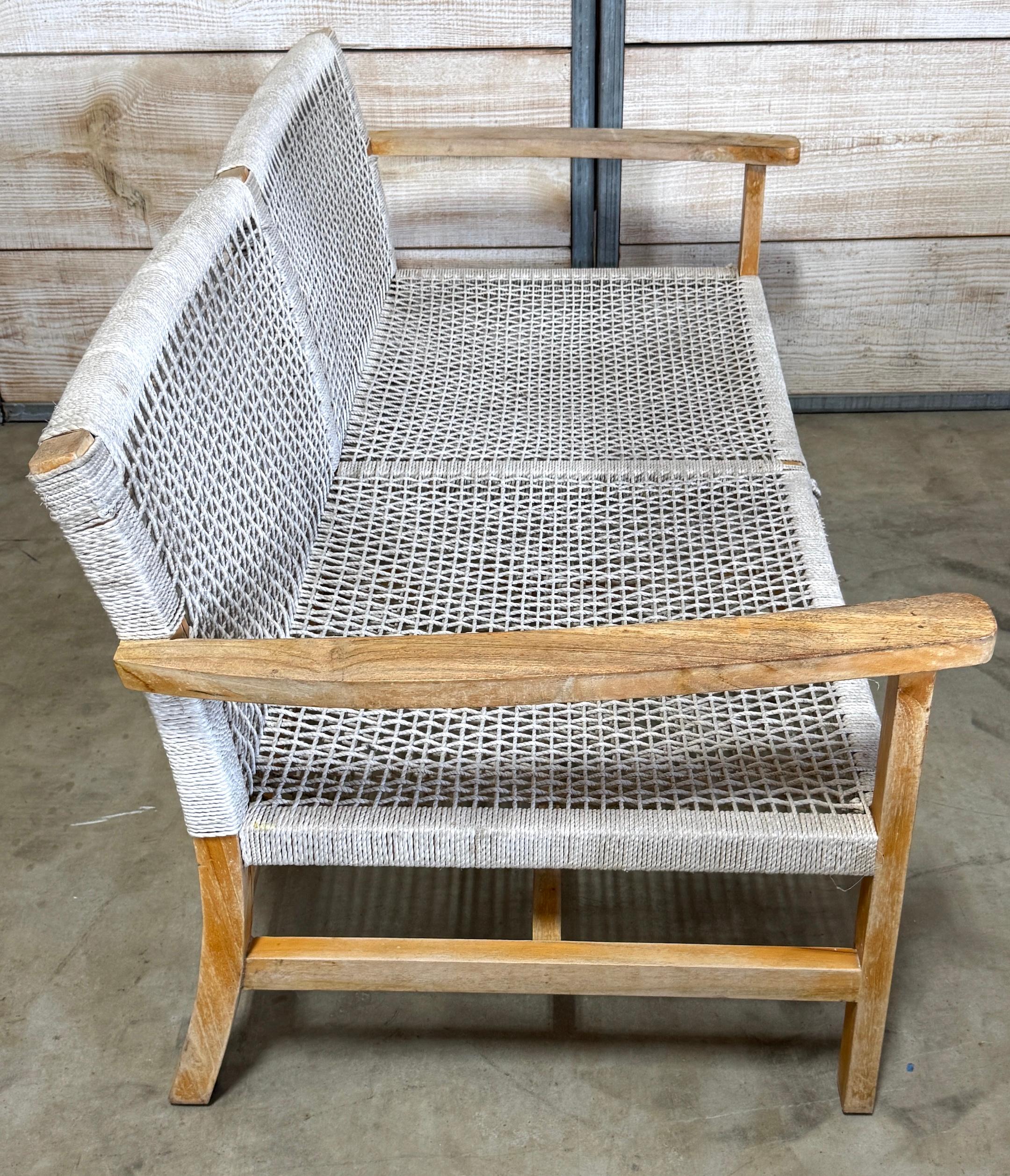Sofá Boho Danés Moderno de Teca Blanqueada y Cuerda Tejida en venta 1