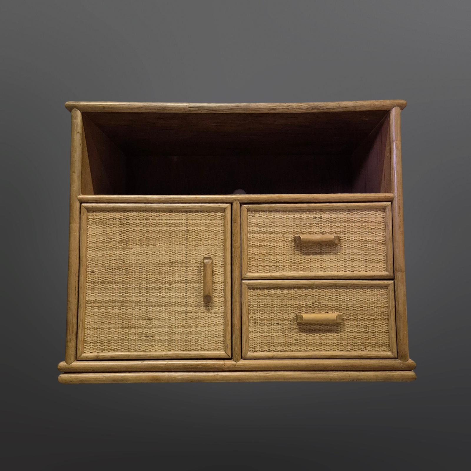 Bohémien Mobiletto in rattan Boho, Belgio, anni '70 in vendita