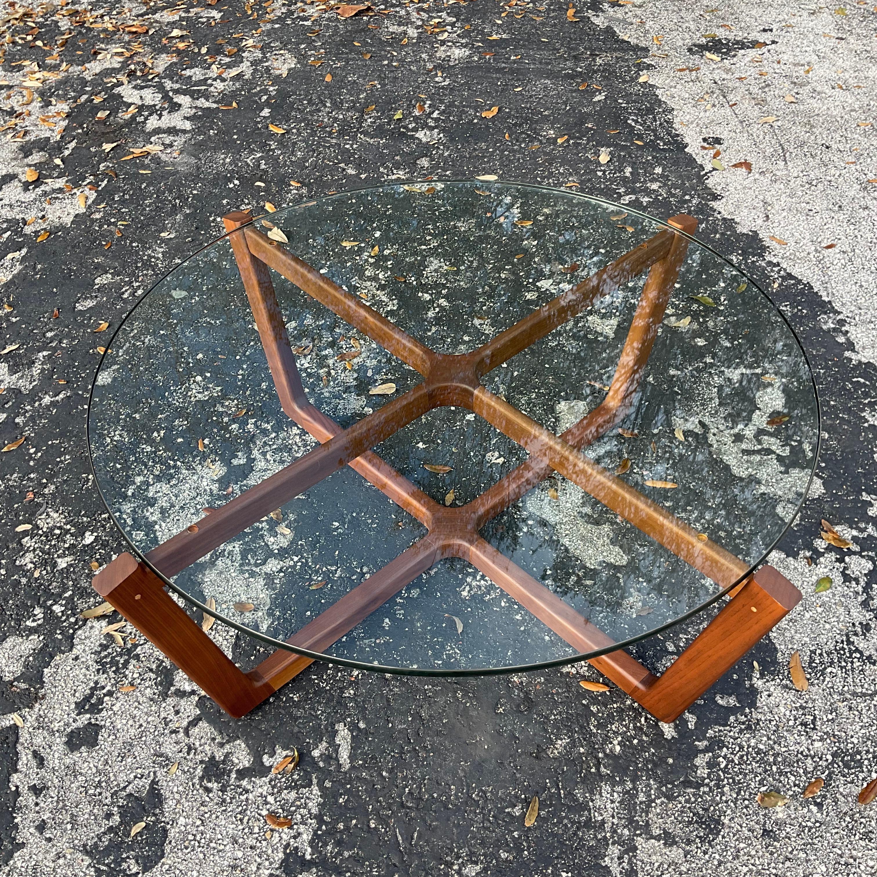 American Boho Wood Frame Coffee Table After Adrian Pearsall For Sale