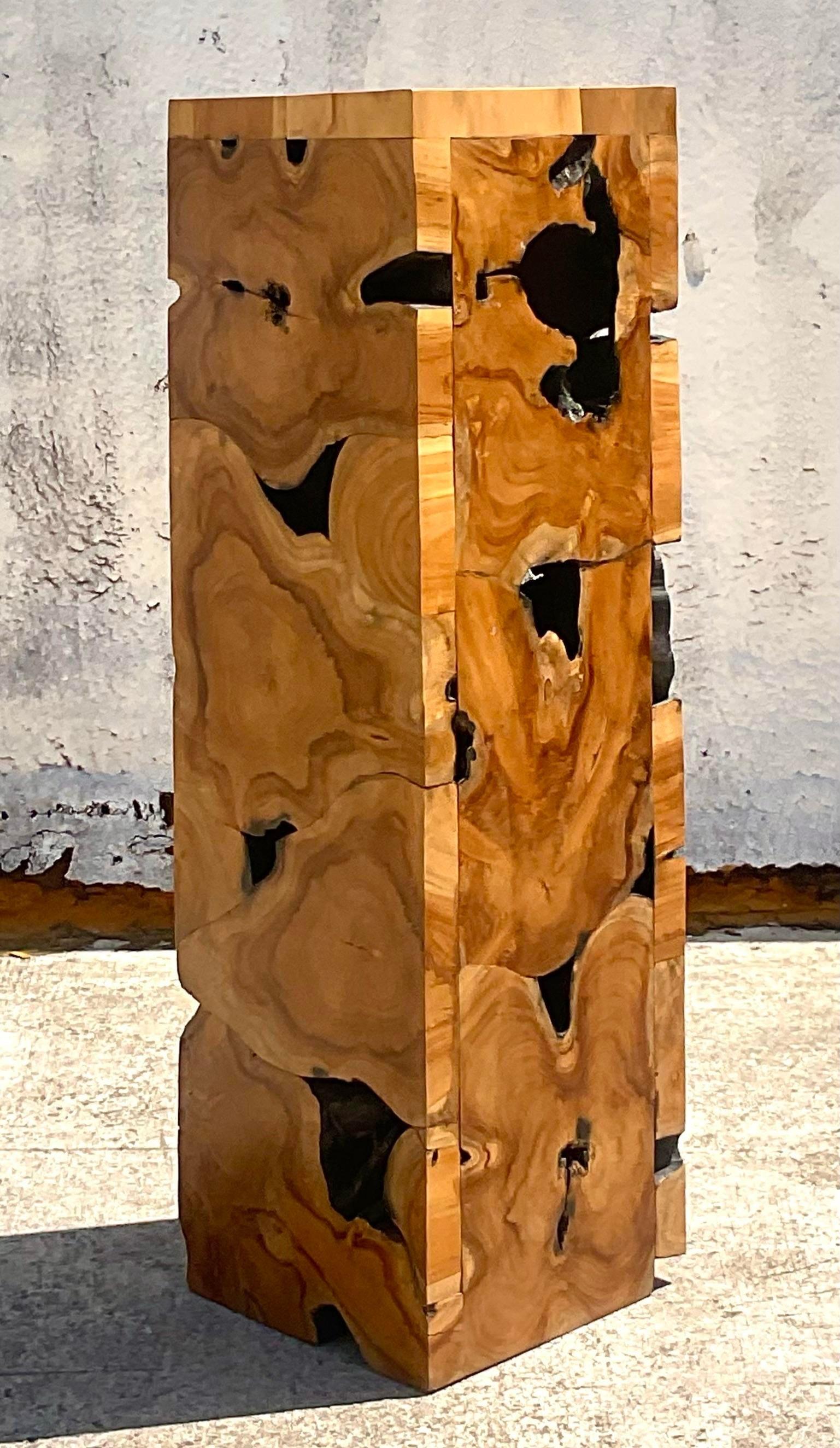 Boho Wood Slab Pedestal (Holz) im Angebot