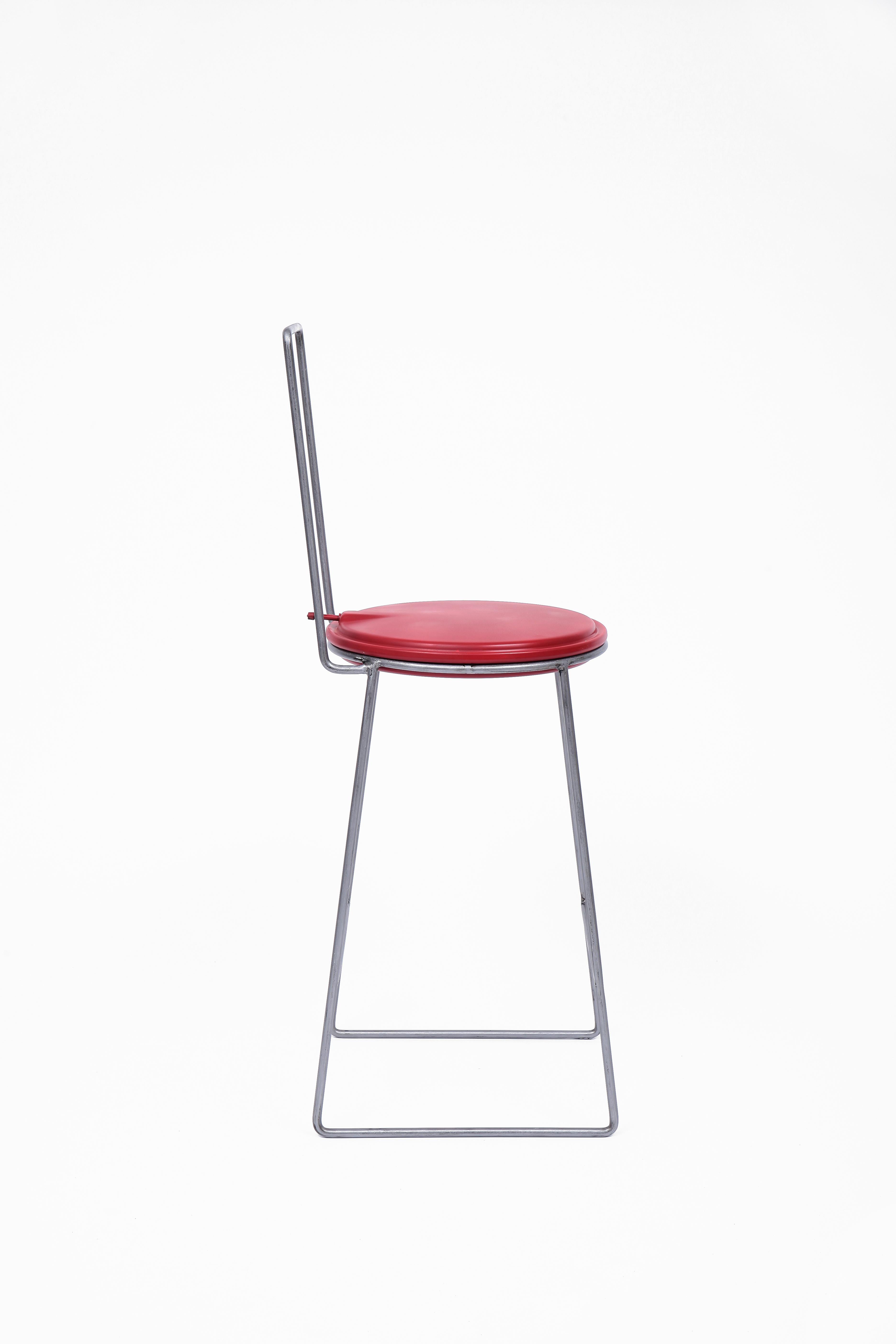 Upcycled Boiler metal high chair by Girona-born designer Marta Torrent.
In the “Urban Mines” project, Marta Torrent and her team identify and collect materials discarded in urban areas such as metals, plastics, textiles and electronic components.