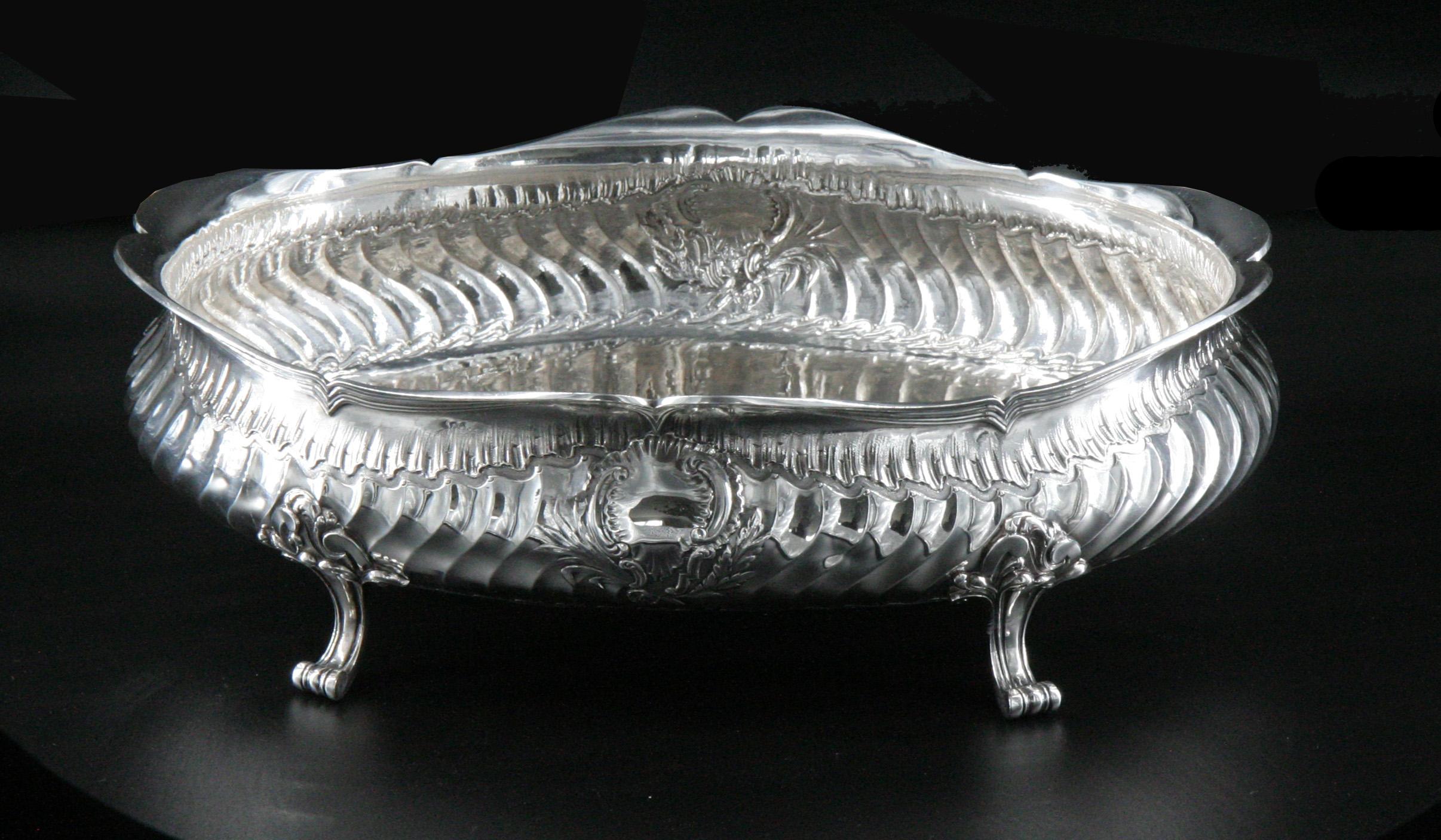 Boin Taburet - Antique French 950 Sterling Silver Table Centerpiece + Wrap ! In Good Condition For Sale In Wilmington, DE