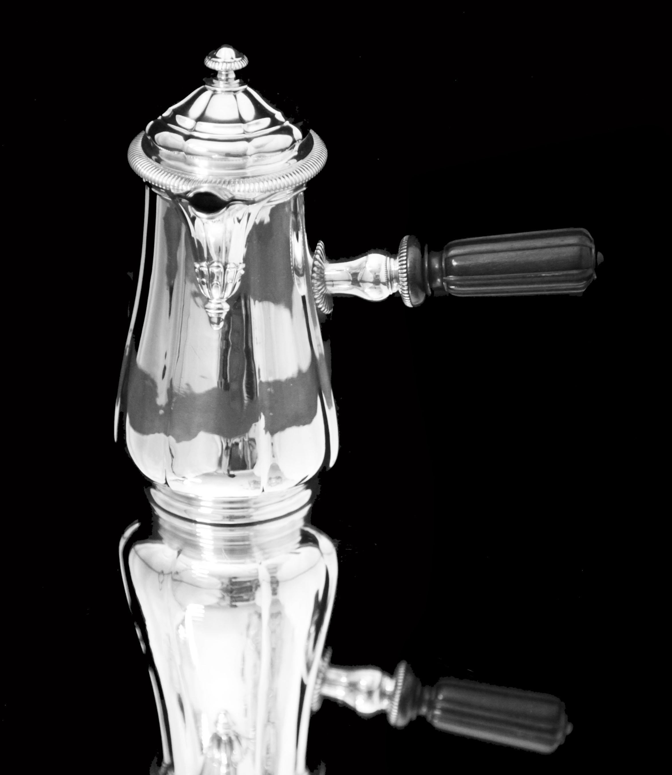 Boin-Taburet & Faberge, - 8pc. Set da tè in argento 950 + 6 tazze da caffè espresso Faberge in vendita 8