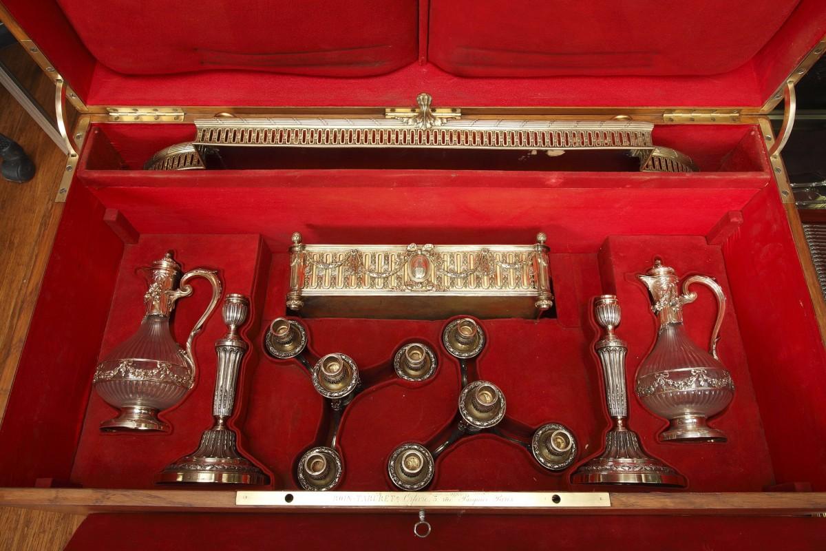 Boin Taburet - Tischgarnitur aus massivem Silber Vermeille XIX. Jahrhundert um 1860 im Angebot 6