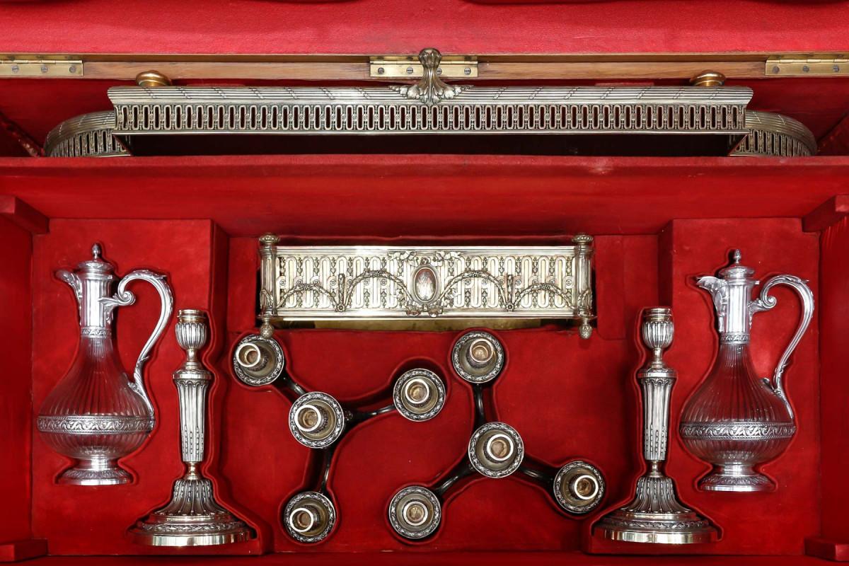Boin Taburet - Tischgarnitur aus massivem Silber Vermeille XIX. Jahrhundert um 1860 im Angebot 7