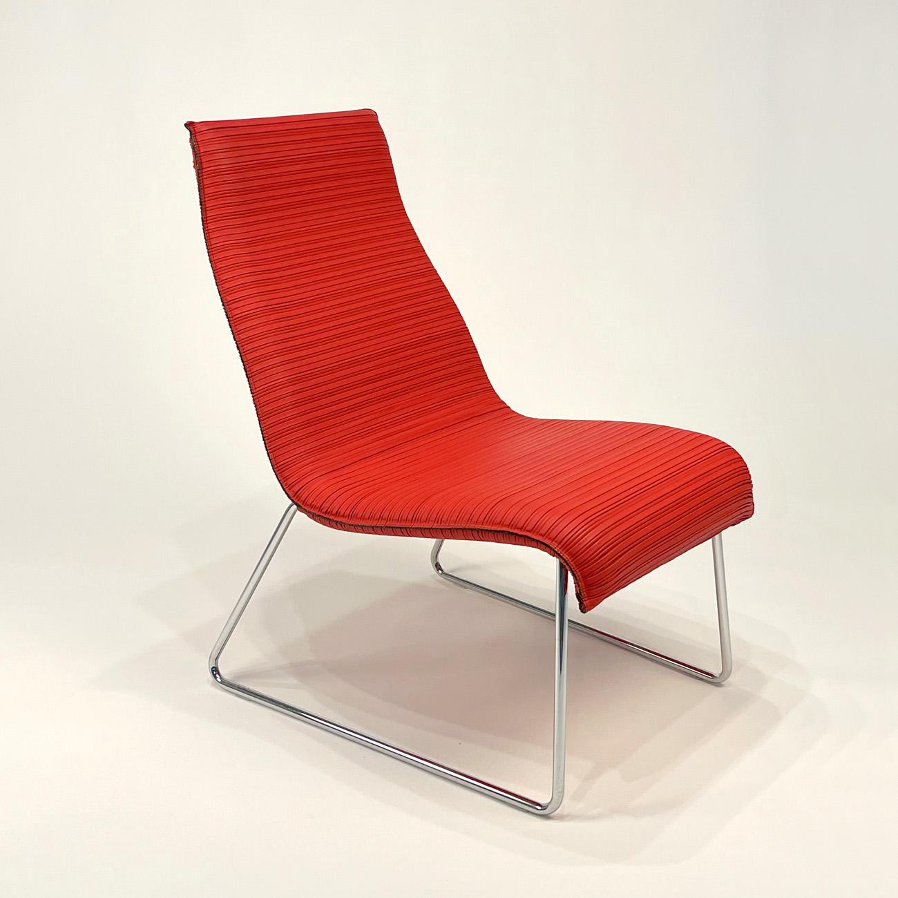 Sedia Boing di Tokujin Yoshioka
2005
Prodotto da Driade
Metallo cromato, pelle rossa plissettata

