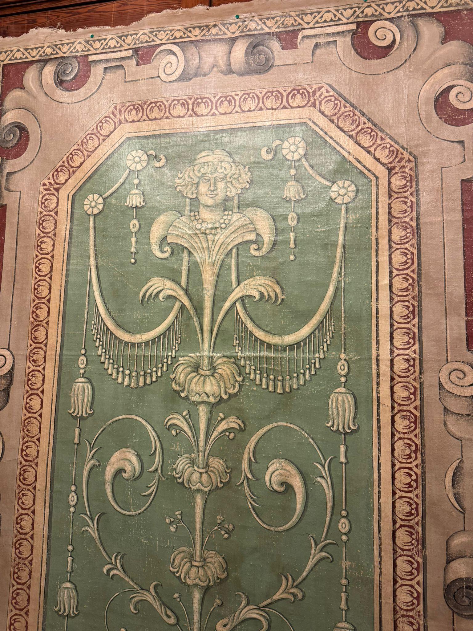Paneled boiserie, painted on canvas with grotesques, italy In Good Condition For Sale In Cuneo, Italy (CN)