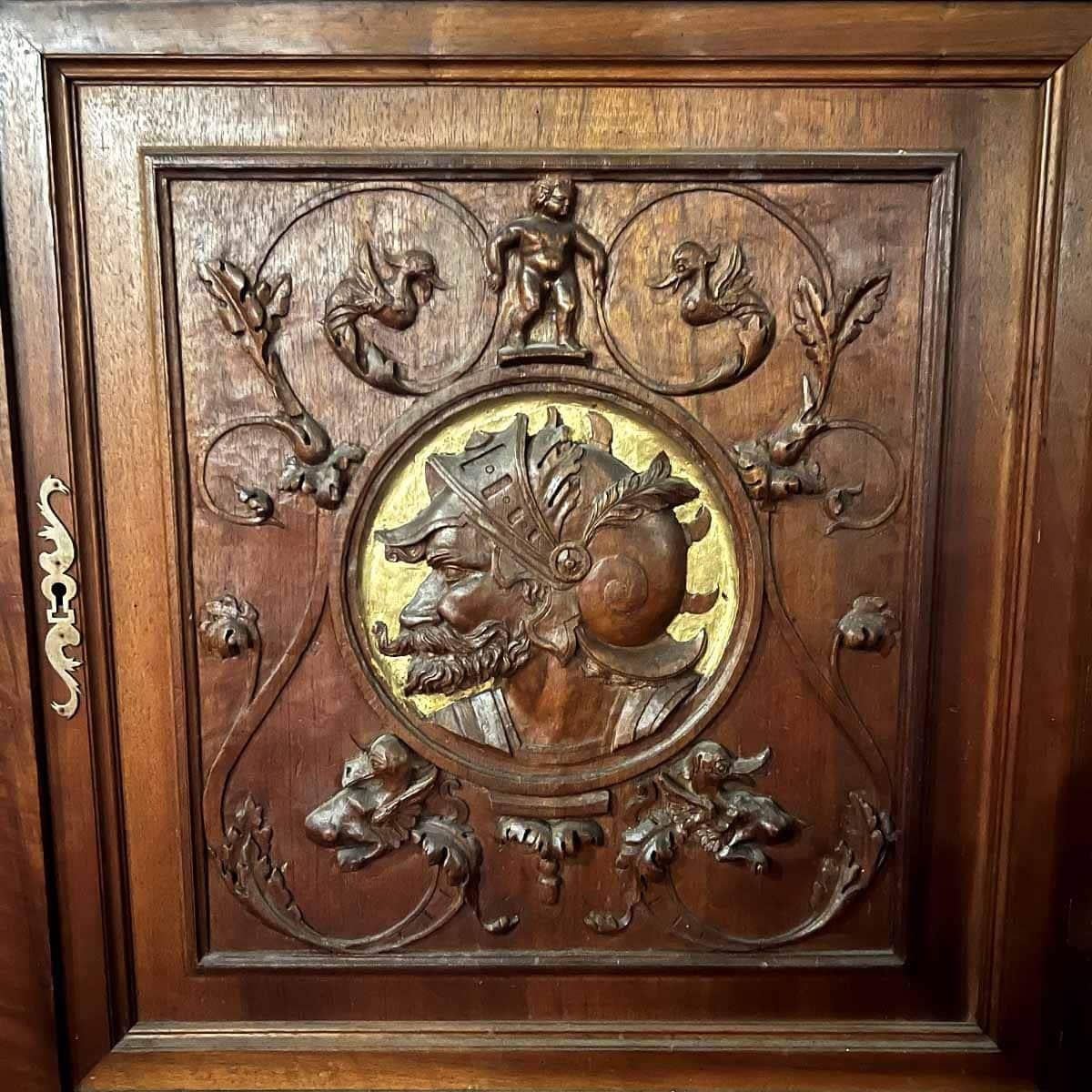 Louis XIII-style Norman walnut and gilded library woodwork For Sale 3