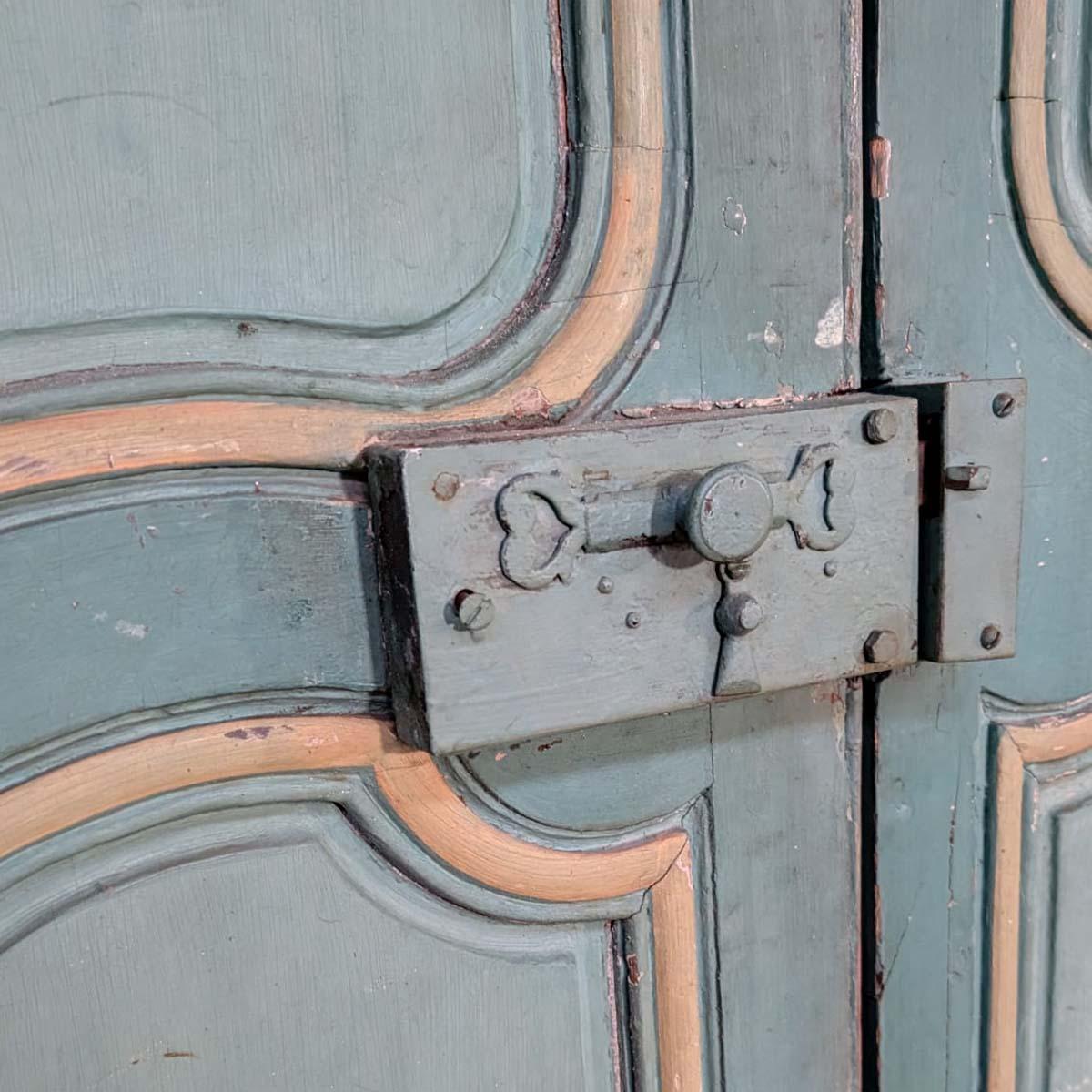 Boiserie de style Louis XV 15m linéaire For Sale 1