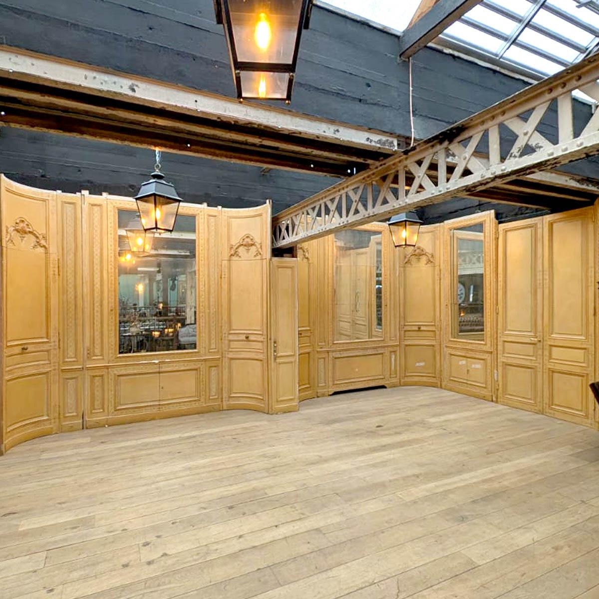 French Boiserie en sapin de style Louis XV - Paris, 1920