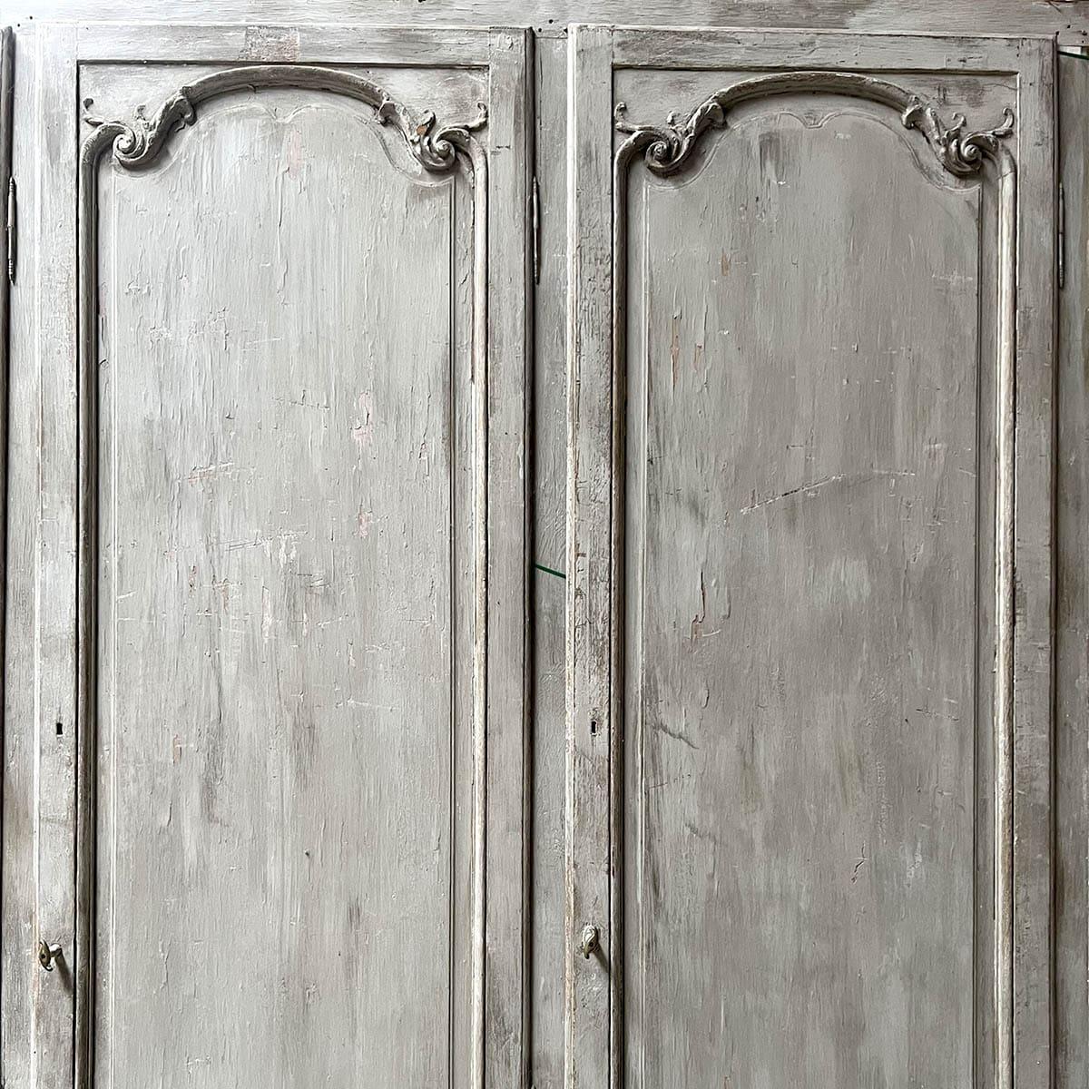 Louis XV style woodwork storage front For Sale 4
