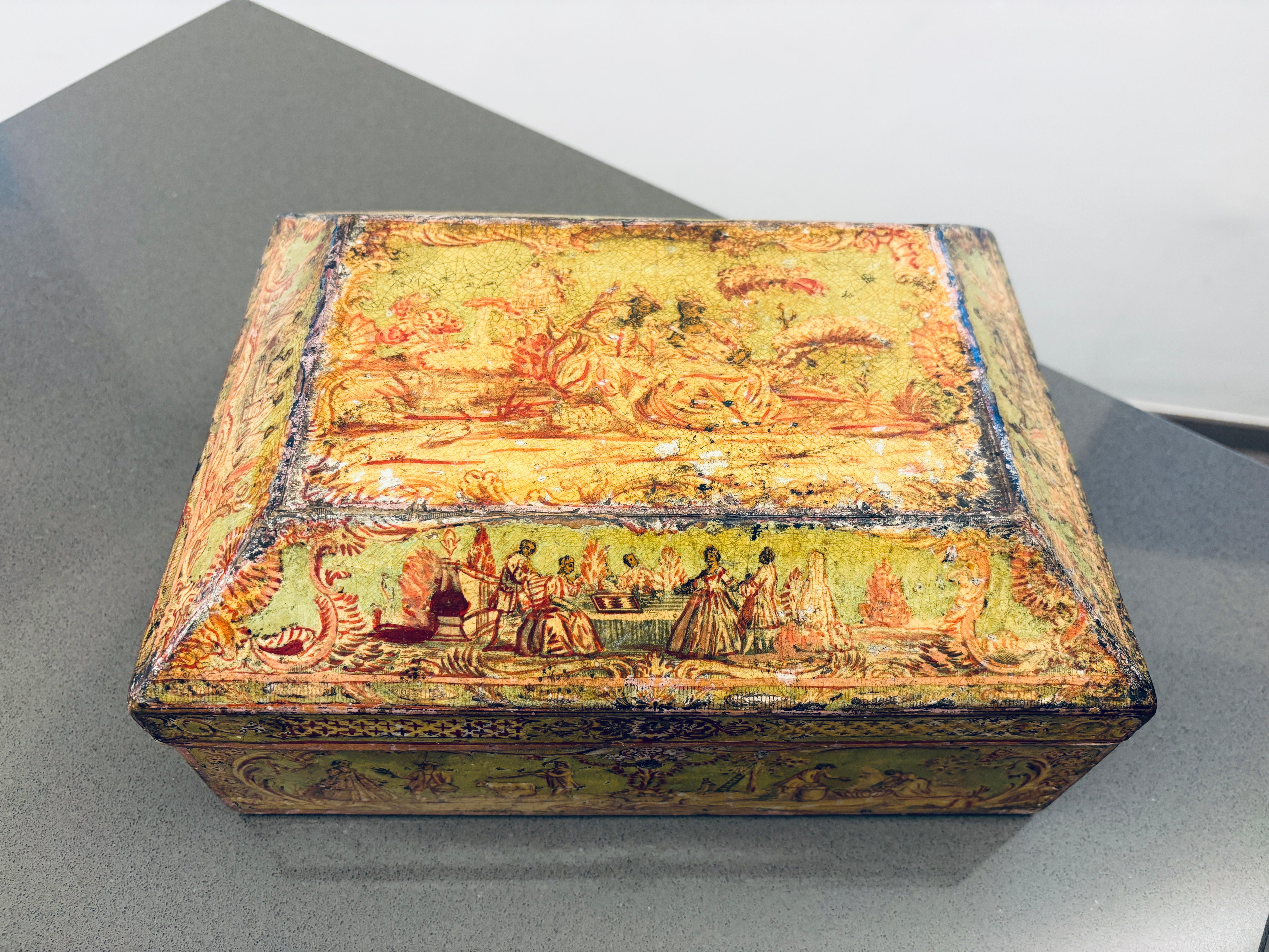 Boîte à décor de personnages dit 'Arte Povera' (papier mâché)
Origine Italie - Venise
XVIIIe siècle 