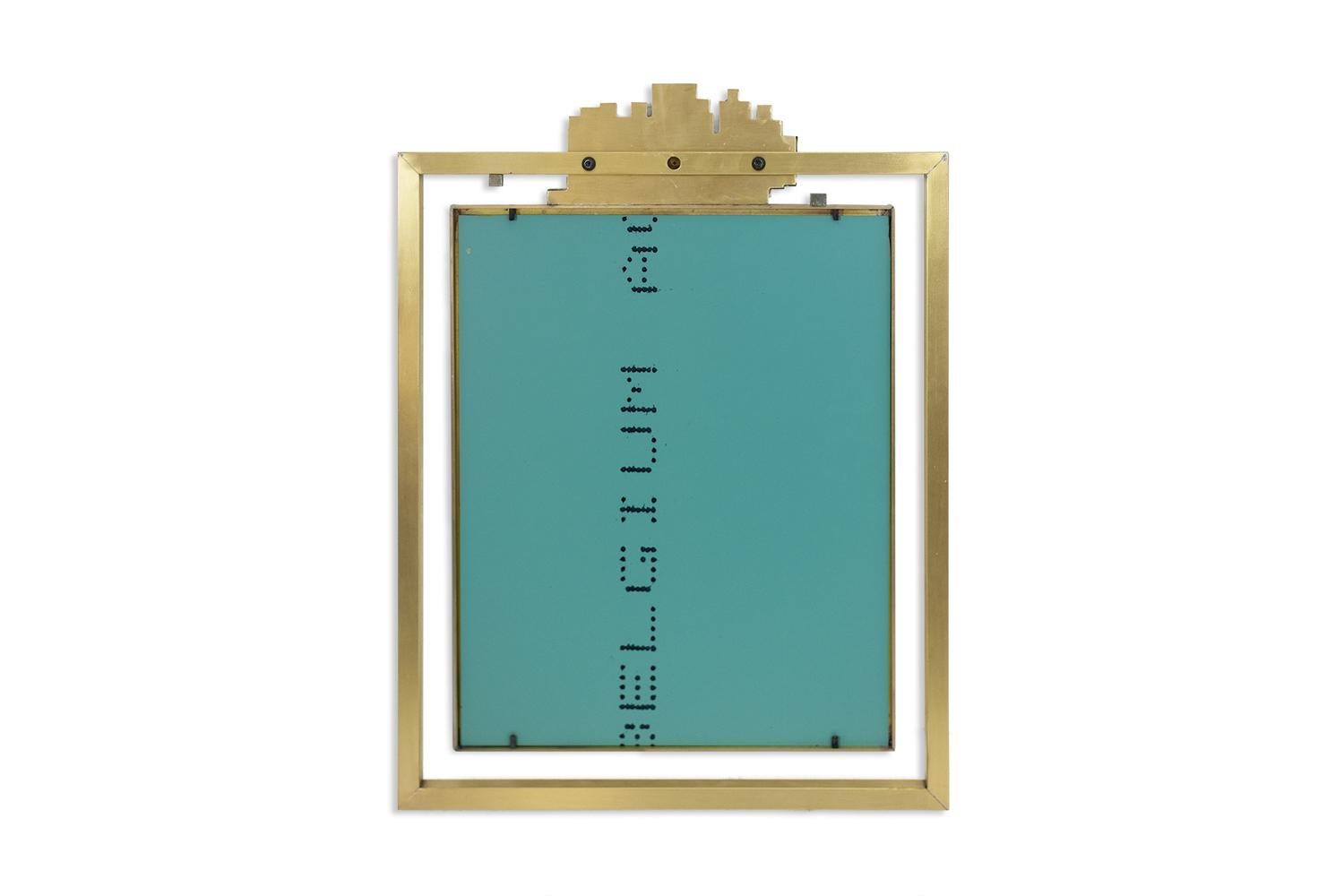 Miroir modèle Boizot en laiton, finition vernie. Contemporain. en vente 1