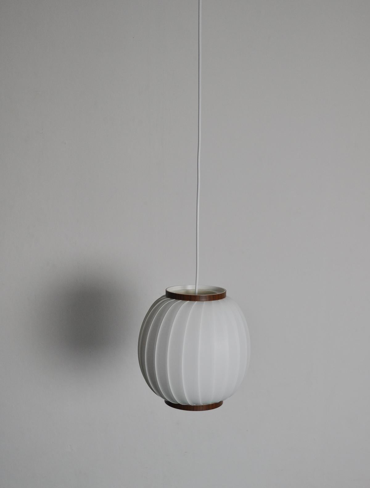 20th Century Bojan Pendant Lamp by Lars Eiler Schiøler for Hoyrup Light, 1970s For Sale