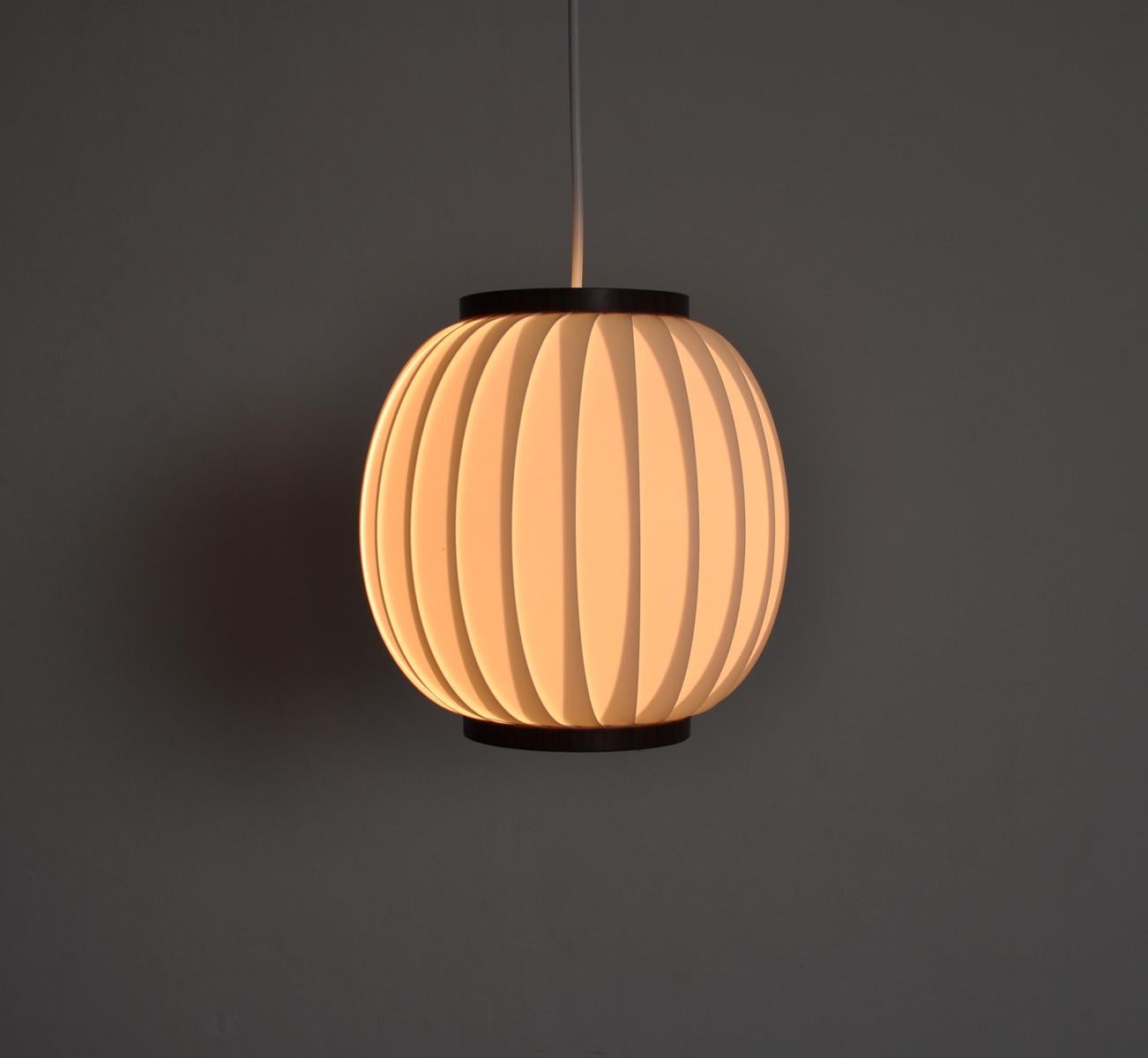 Bojan Pendant Lamp by Lars Eiler Schiøler for Hoyrup Light, 1970s For Sale 2