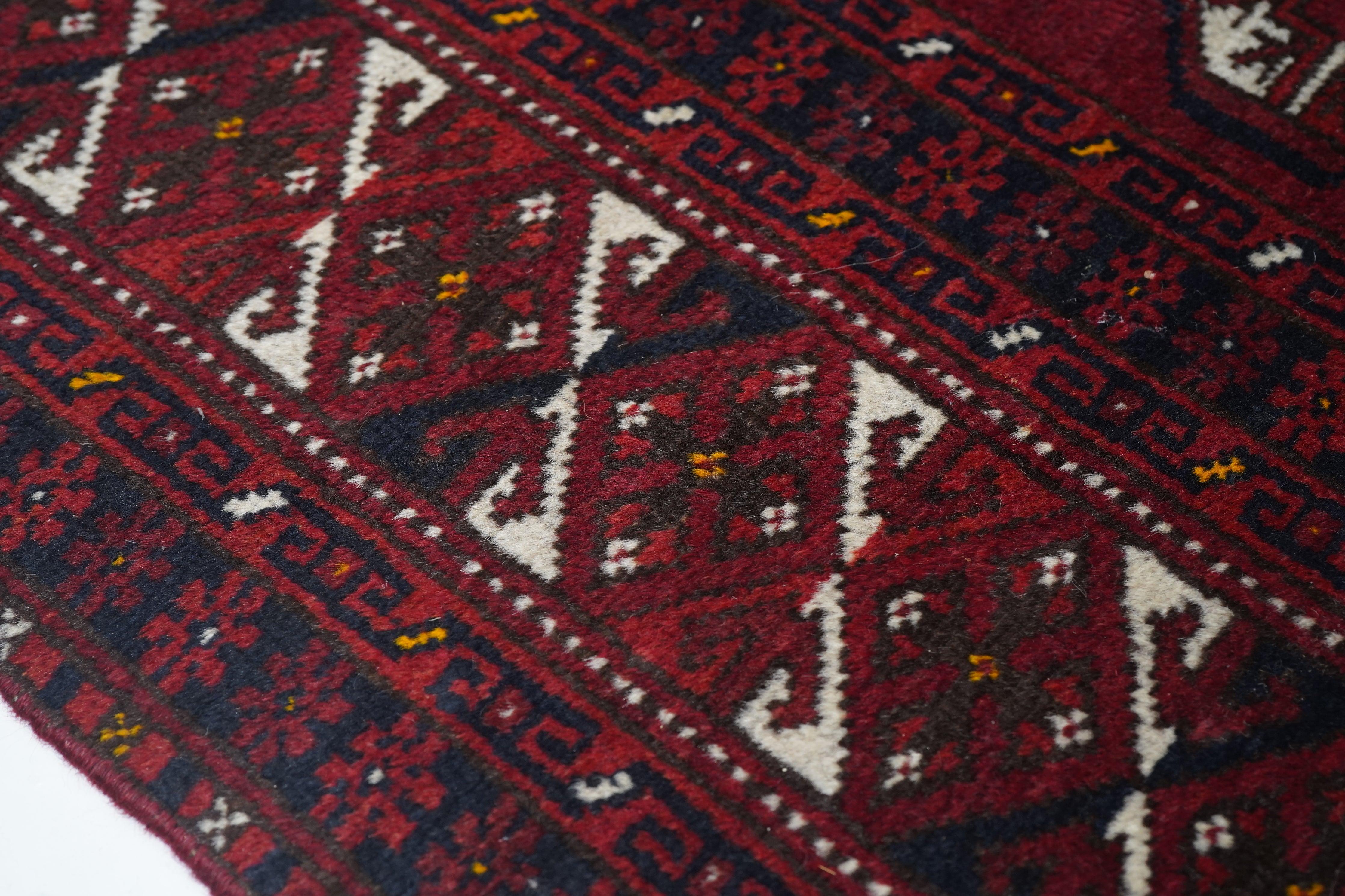 Late 20th Century Vintage Bokhara Rug 4'5'' x 7'0'' For Sale