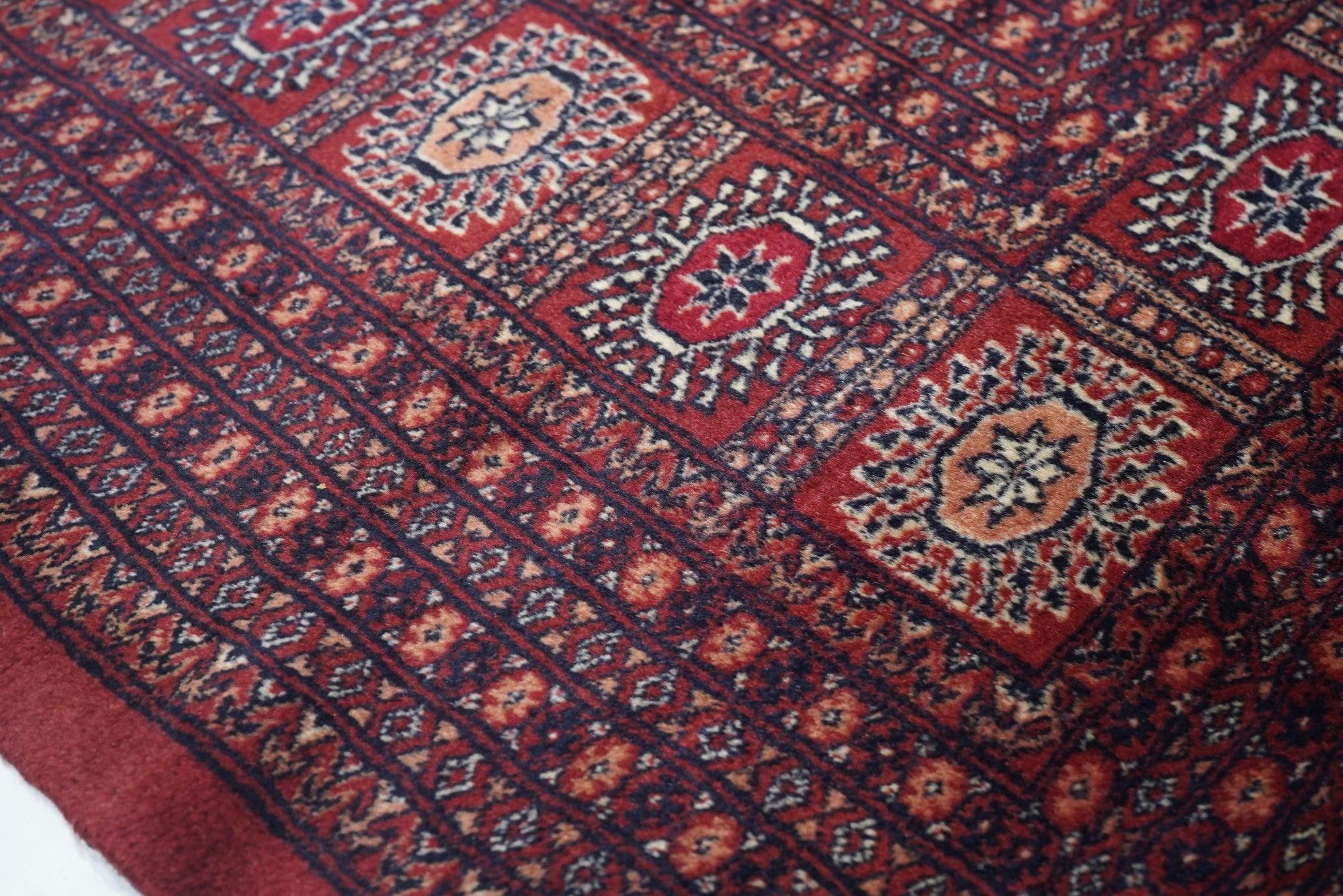 Bokhara-Teppich 9'3'' x 11'11'' (21. Jahrhundert und zeitgenössisch) im Angebot