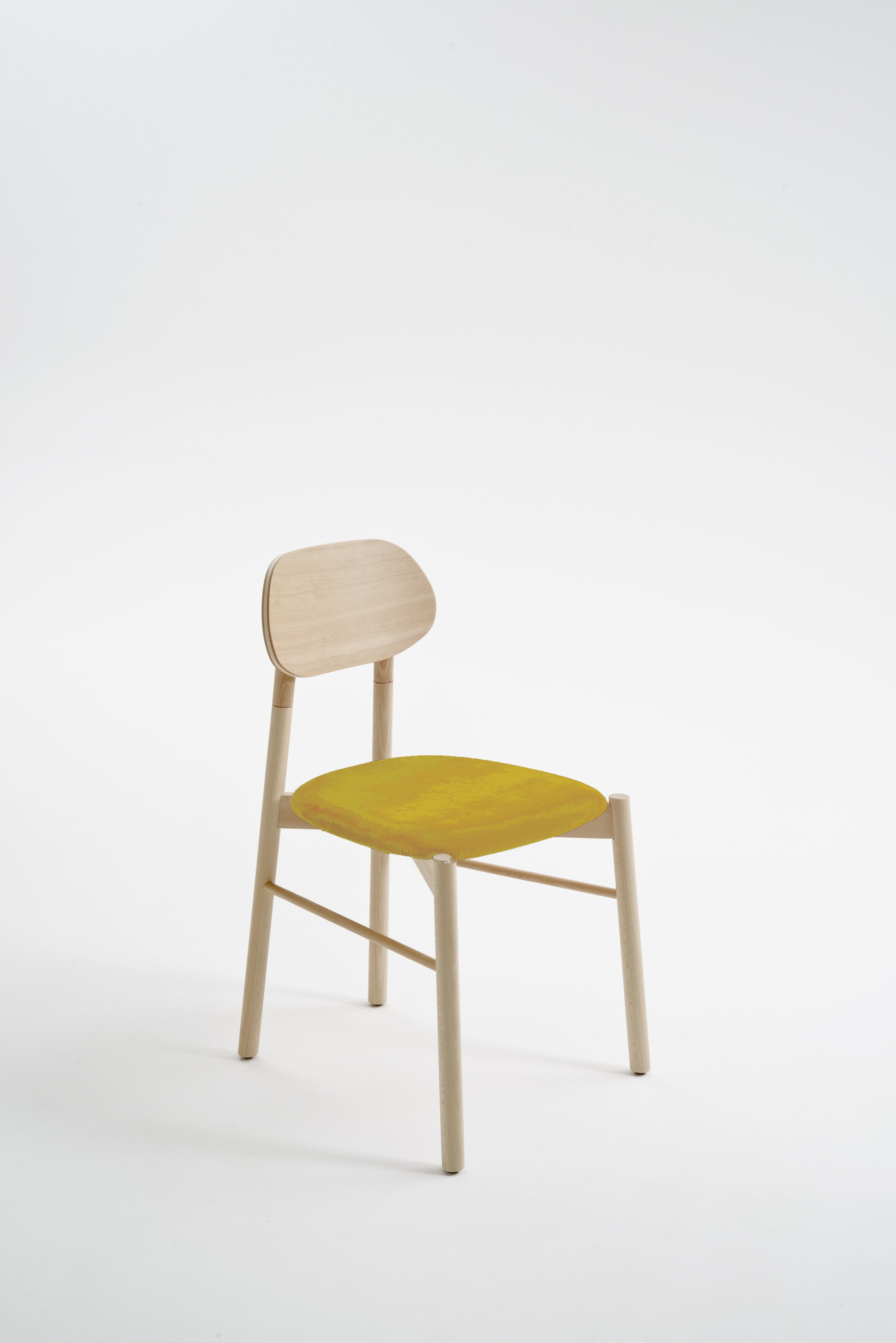 Machine-Made Bokken Chair Beechwood Upholstered with Emerald Green Fine Italian Velvet For Sale
