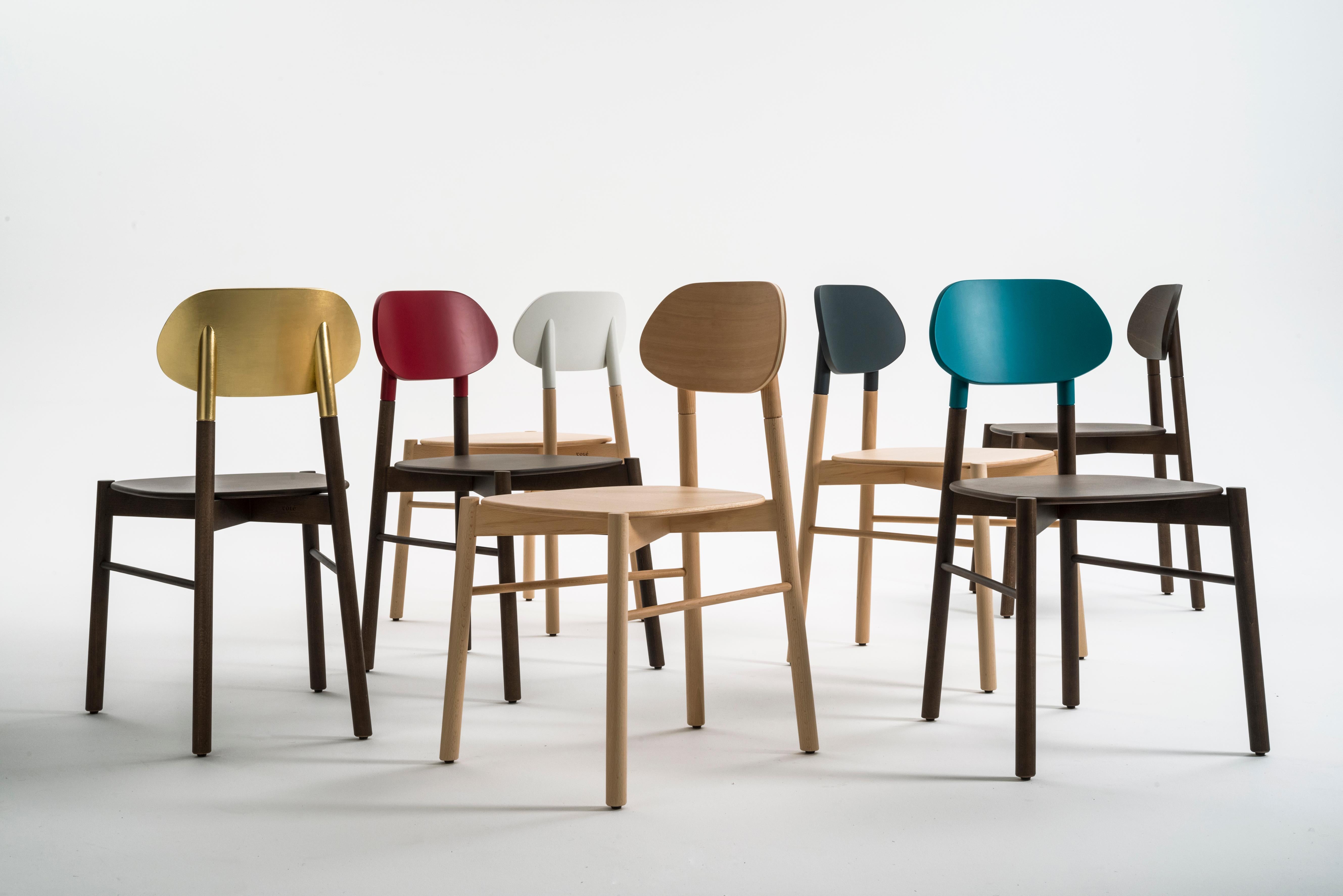 Chaise Bokken de Col, structure en bois de hêtre, dossier turquoise, design minimaliste en vente 11