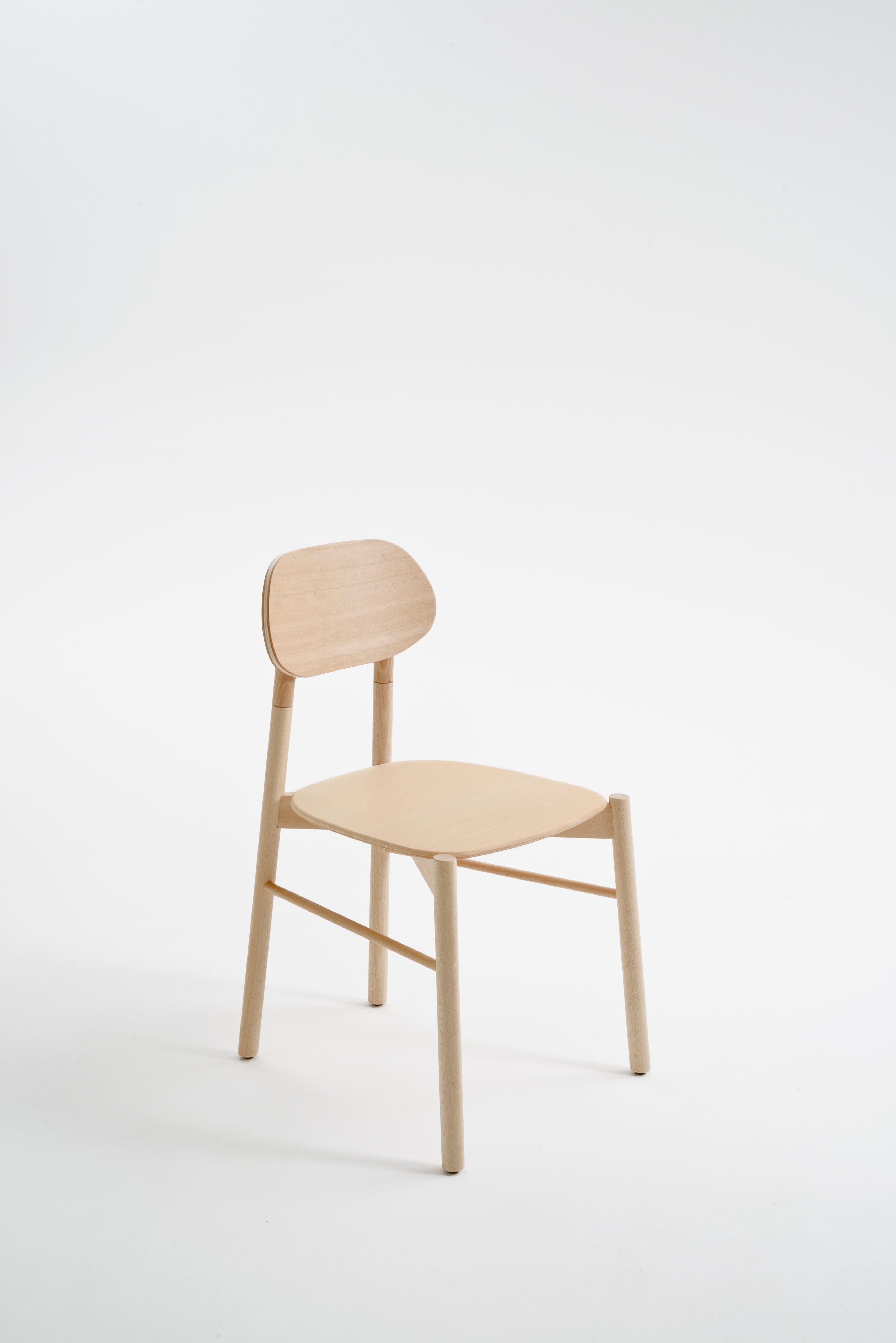 Chaise Bokken de Col, structure en bois de hêtre, dossier turquoise, design minimaliste en vente 1