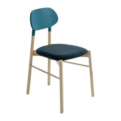Chaise tapissée Bokken, hêtre naturel et aqua-marine, Ottanio de Colé Italia