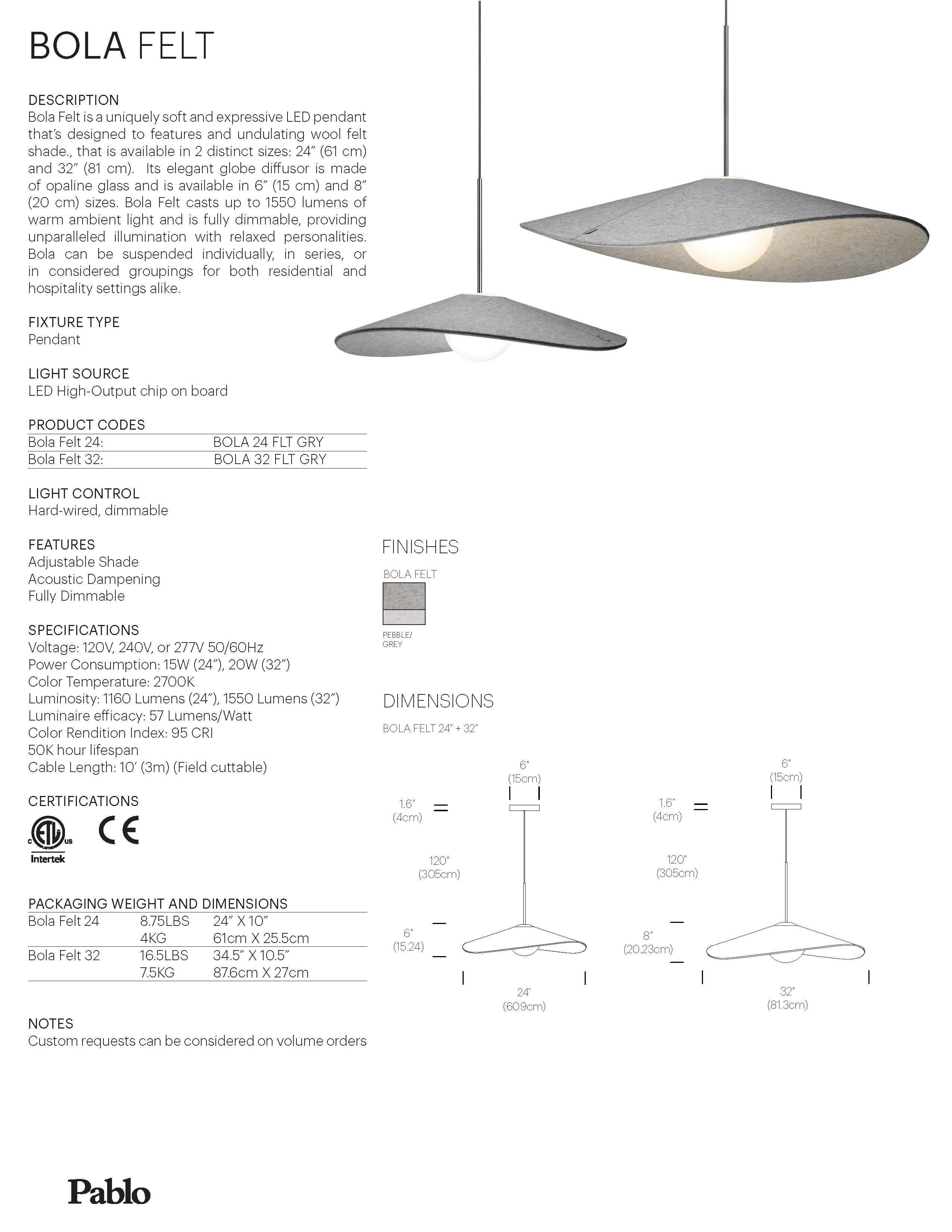 Lampada a sospensione in feltro Bola in grigio di Pablo Designs in vendita 2