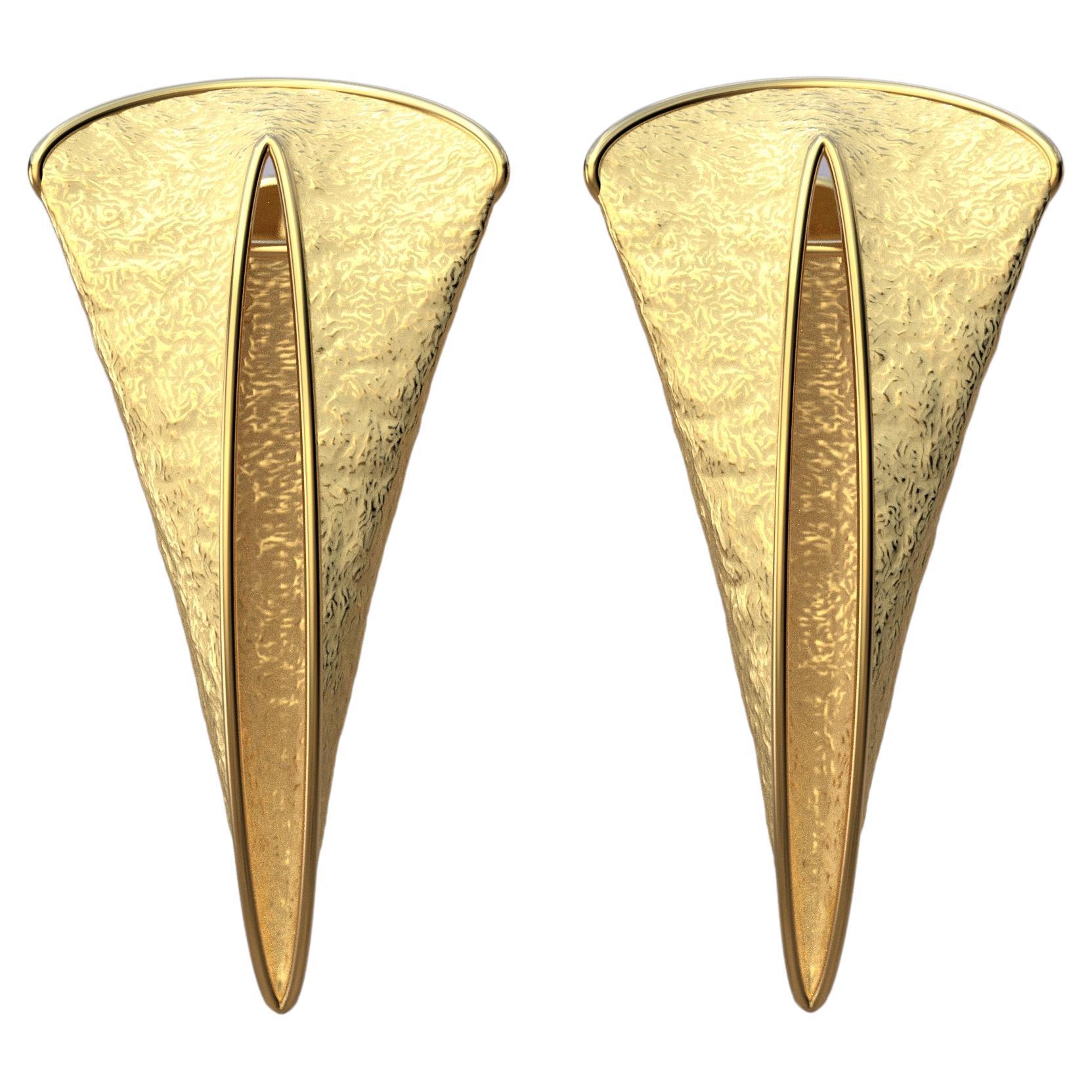 Discover our exquisite Thorn-shaped Contemporary Earrings in 14k Genuine Gold, meticulously crafted in the heart of Italy by the renowned artisans at Oltremare Gioielli. These remarkable earrings are a true testament to the fusion of modern design