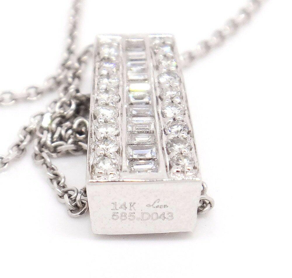 Bold 14 Karat White Gold SI1, G, 0.43 Carat Diamond Bar Pendant Sliding Necklace For Sale 2