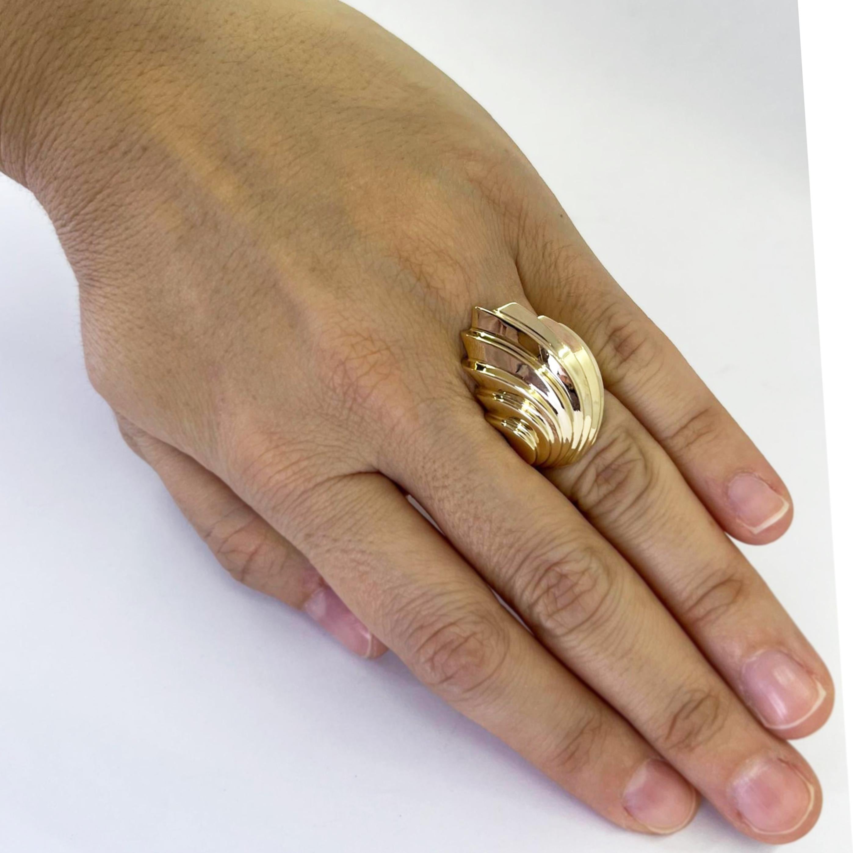 Bold 14K Yellow Gold Fan Spray Cocktail Ring For Sale 2